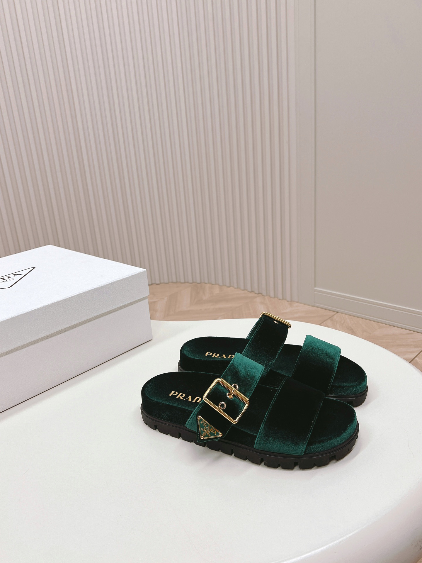 Prada 2024ss Slippers Size 36-40