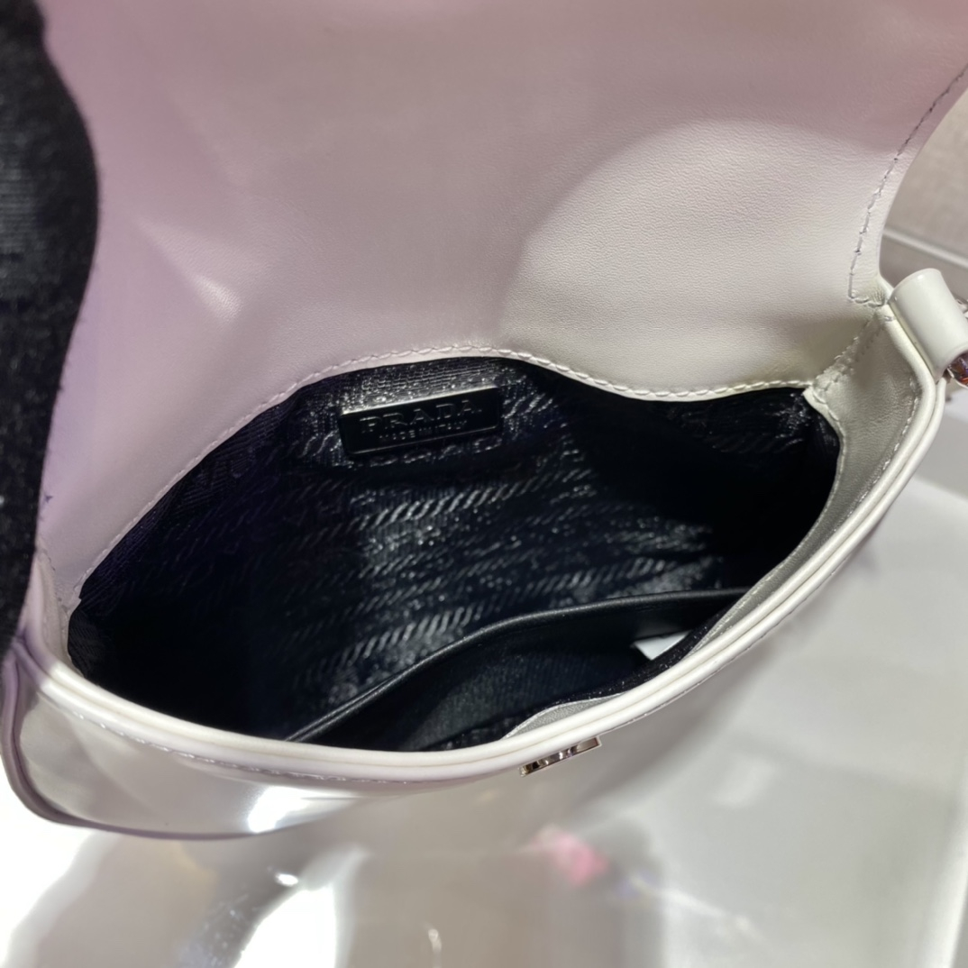 Prada 1BH188 Cleo brushed Leather Women Shoulder Bags Size 17*14.5*3cm