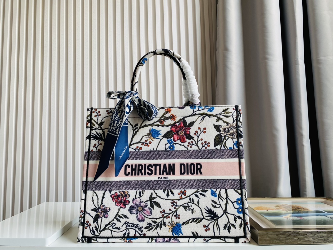 Dior Tote Women Shopping Bags 2-Size