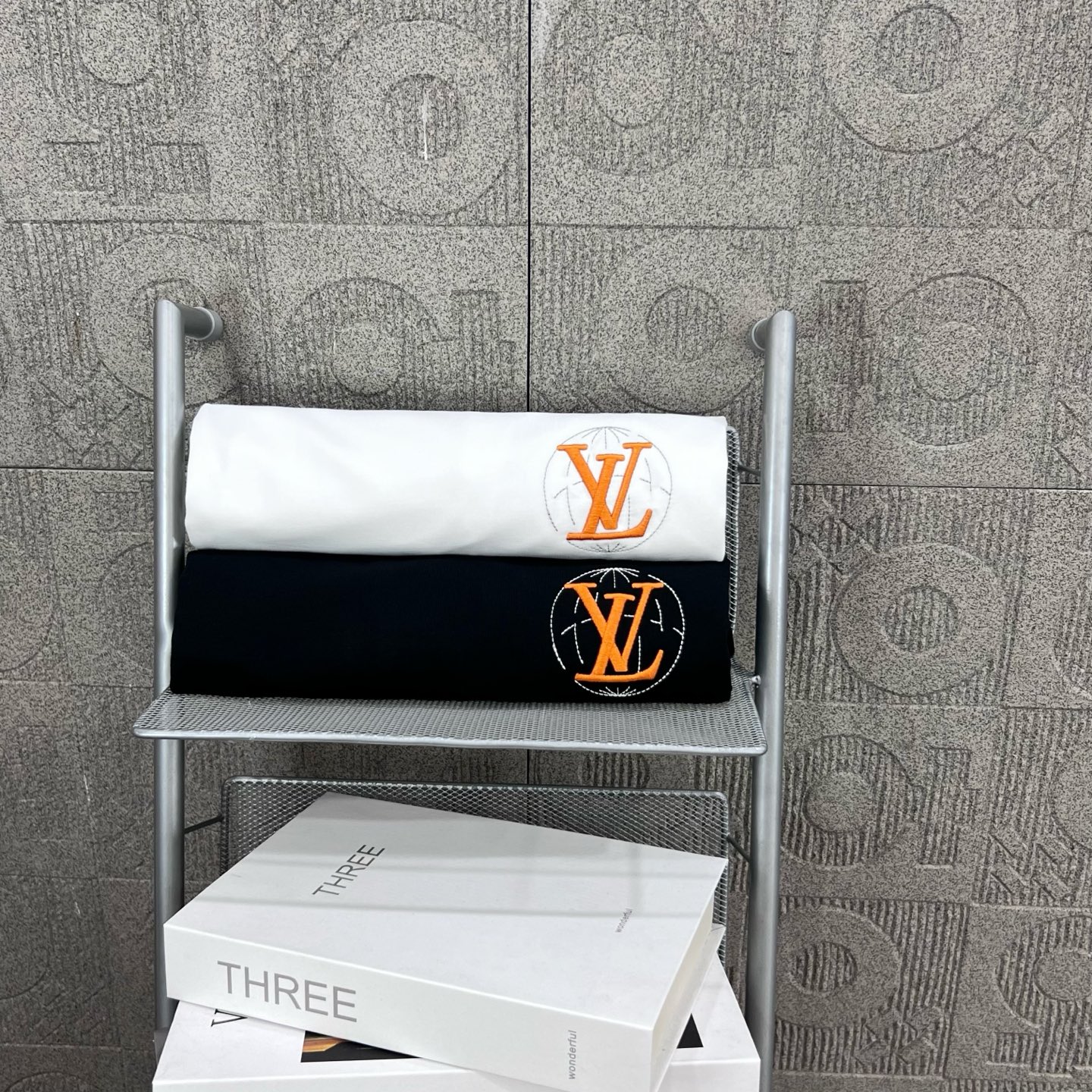 Louis Vuitton T Shirt  Embroider Logo Size XS-L