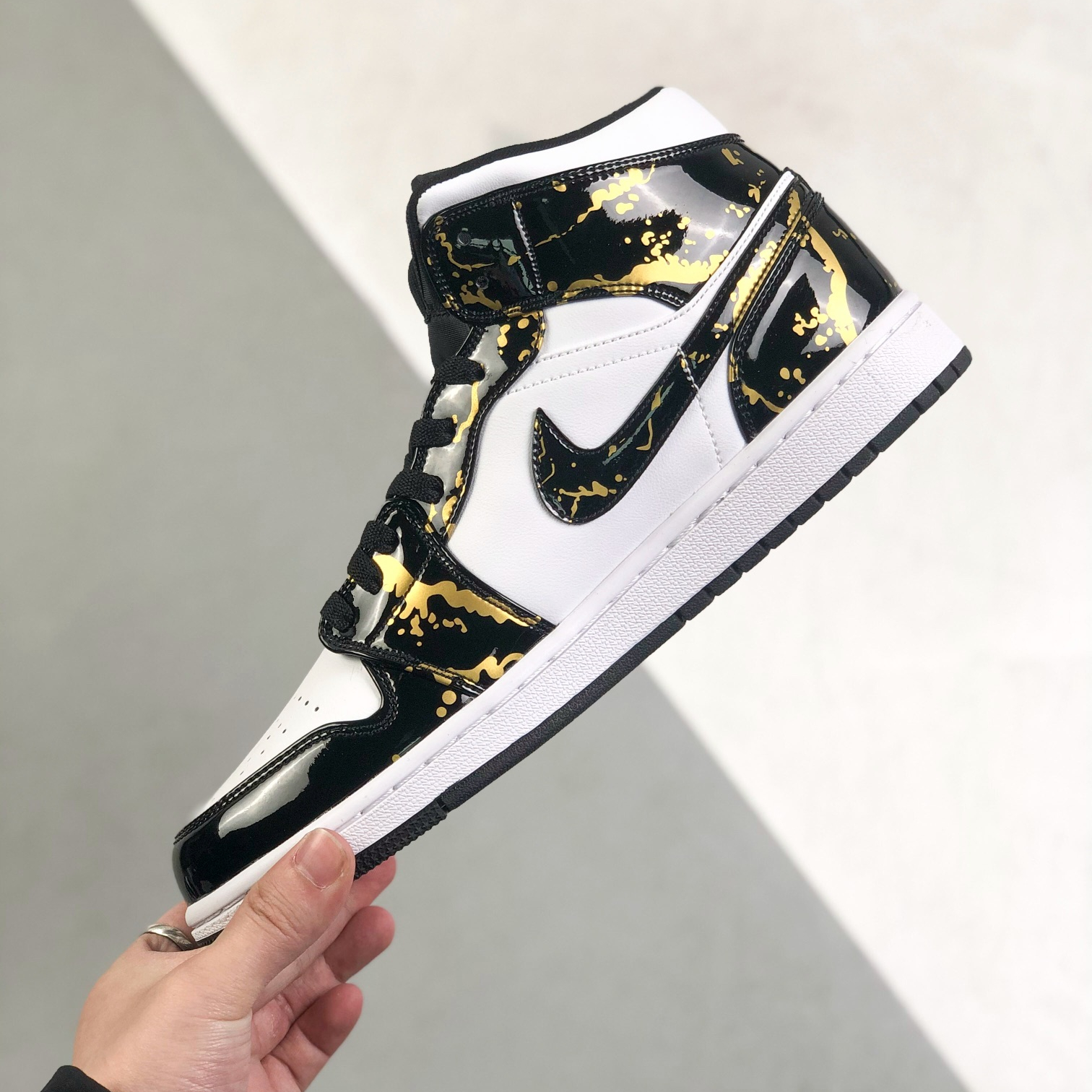 Nike Air Jordan 1 High Top Sneakers Shoes Gr. 36-46