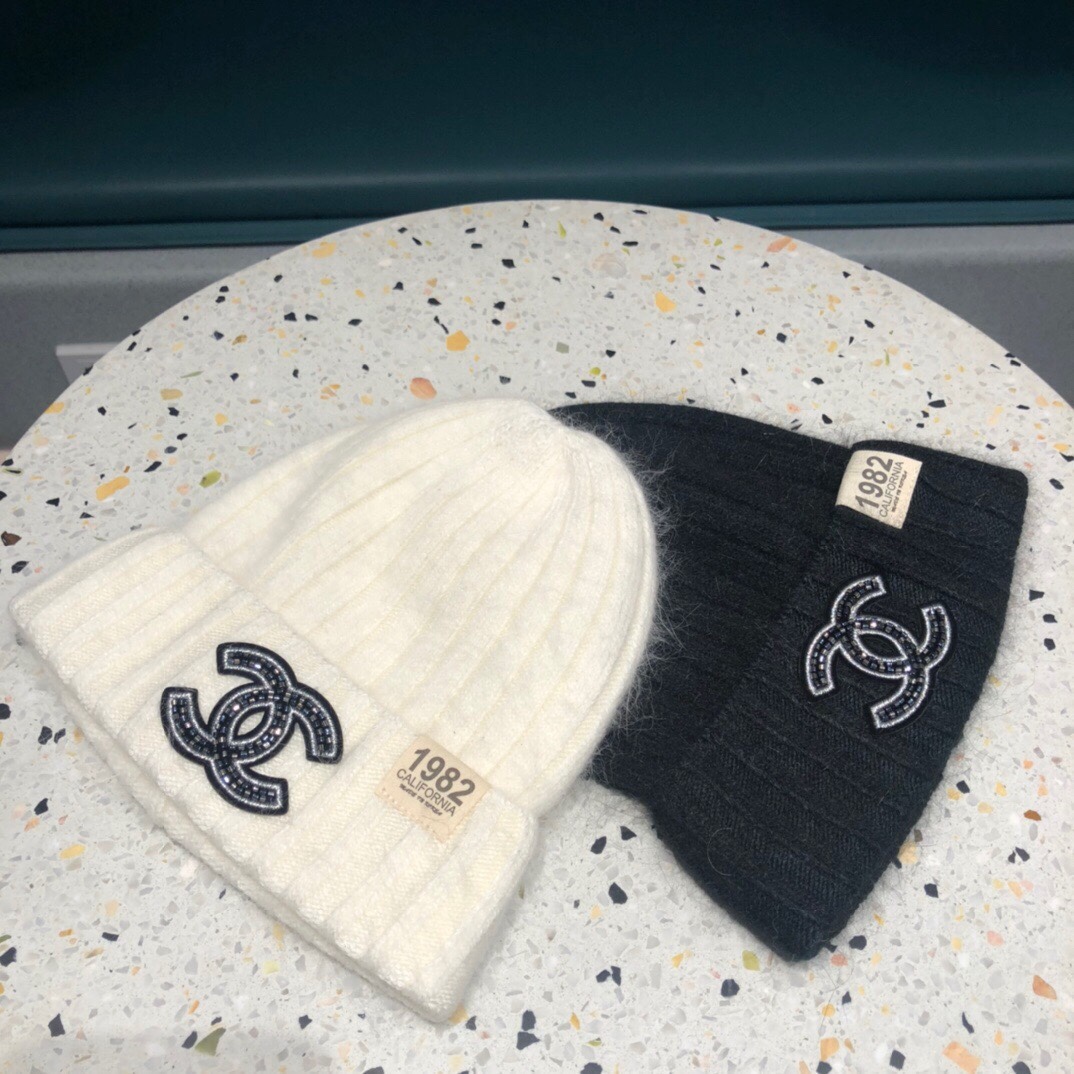 Chanel Knitted Hat 2-Color