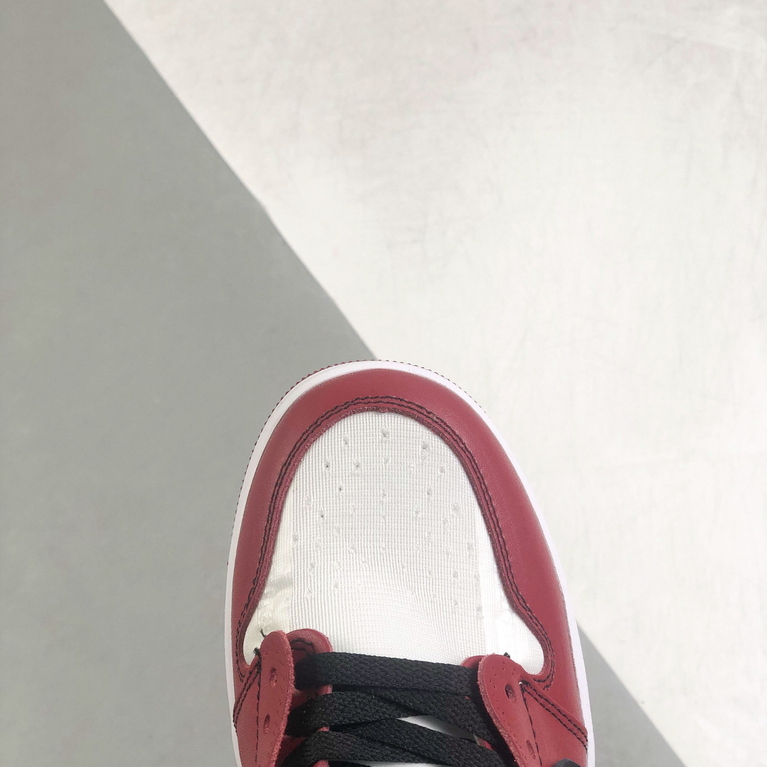 Nike Air Jordan 1 x OFF White High Top Sneakers Shoes Gr. 36-46