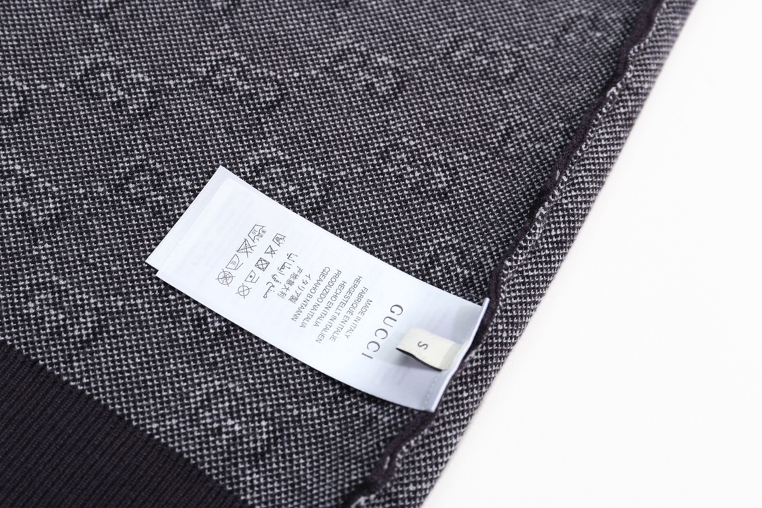 Gucci Unisex Knitwear Sweatshirt Size S-XL