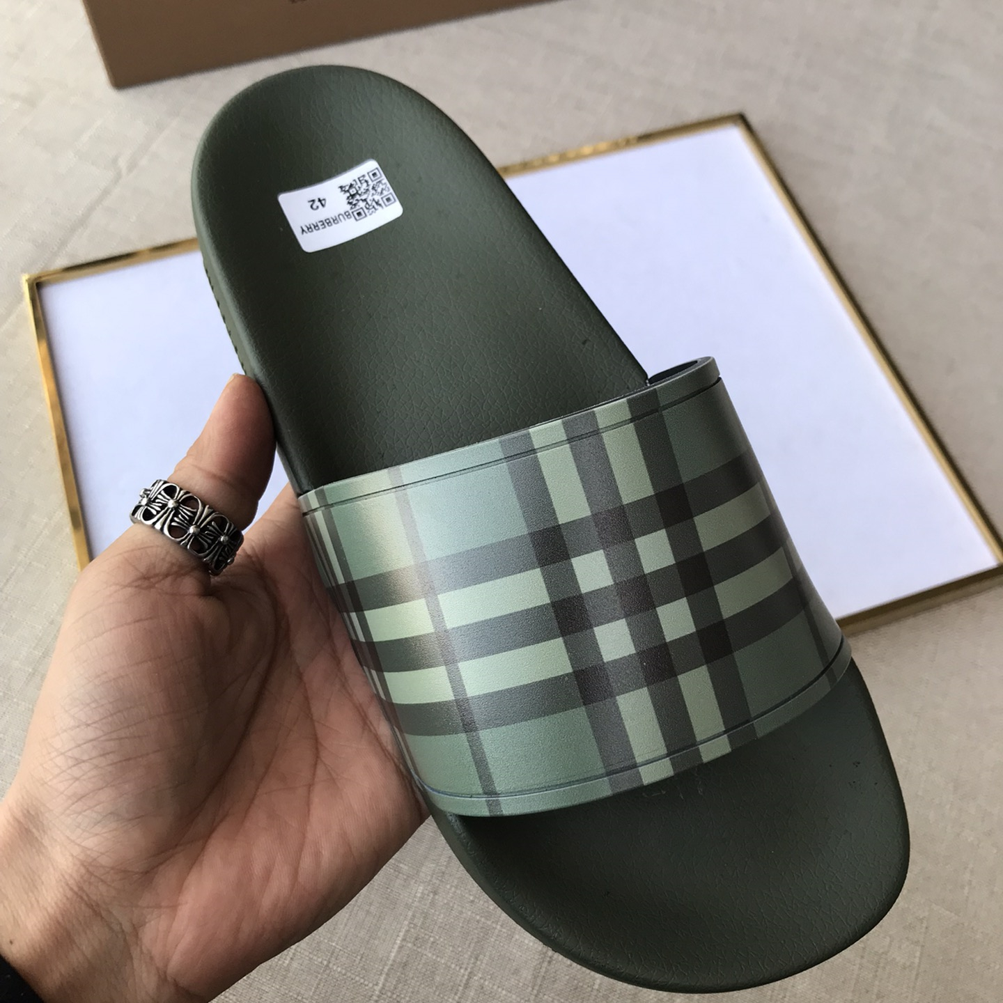 Burberry Mens Women Sandals Gr. 36-46