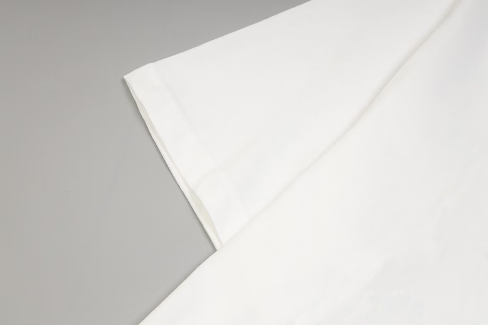 Burberry Cotton T Shirt Size XS-L