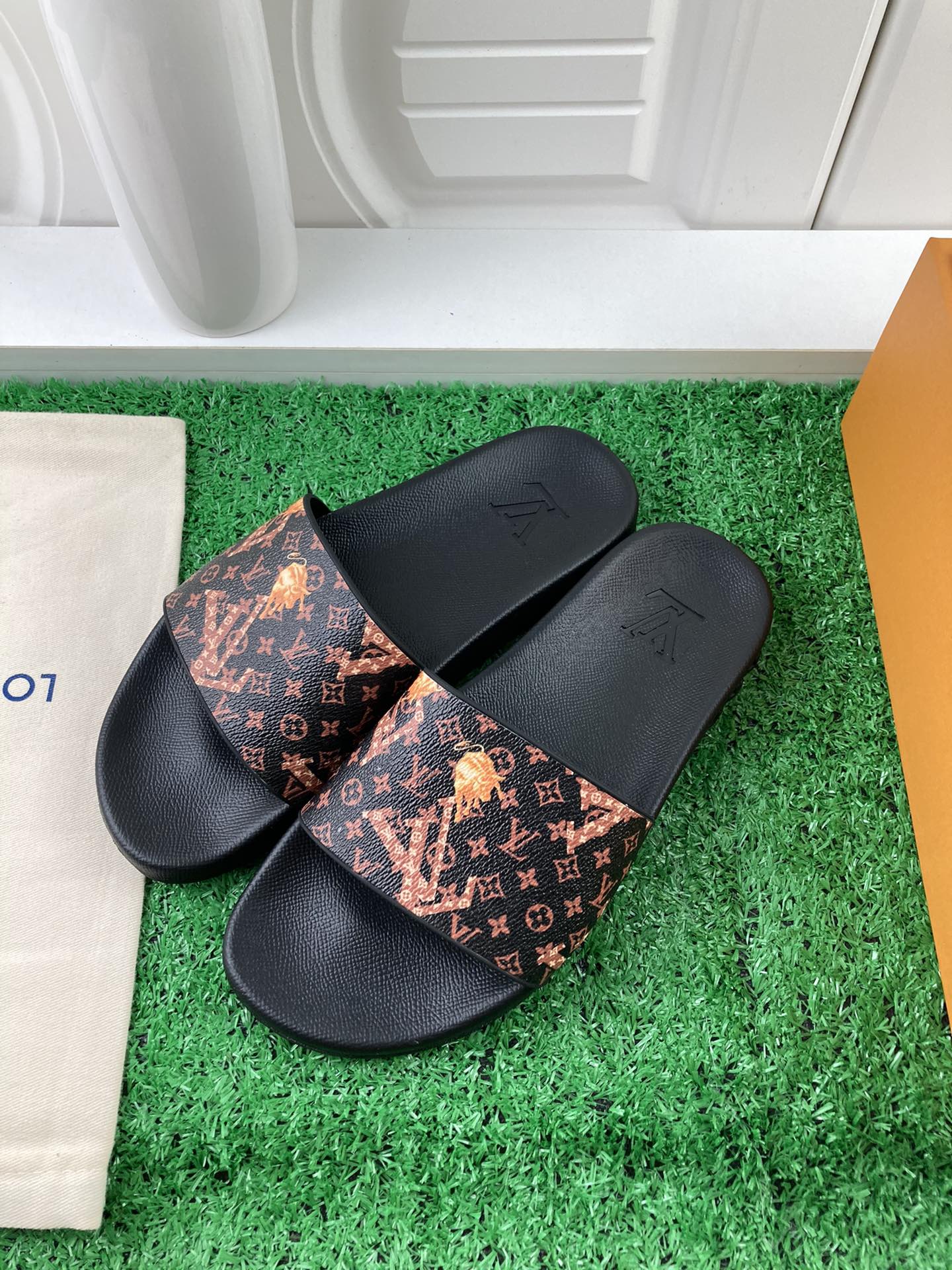 Louis Vuitton 2024ss Candy Series Slippers Size 36-45