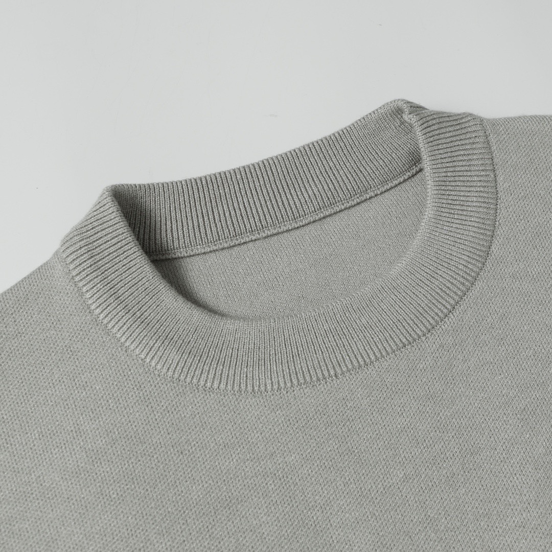 Loewe Unisex Sweatshirt Size S-L