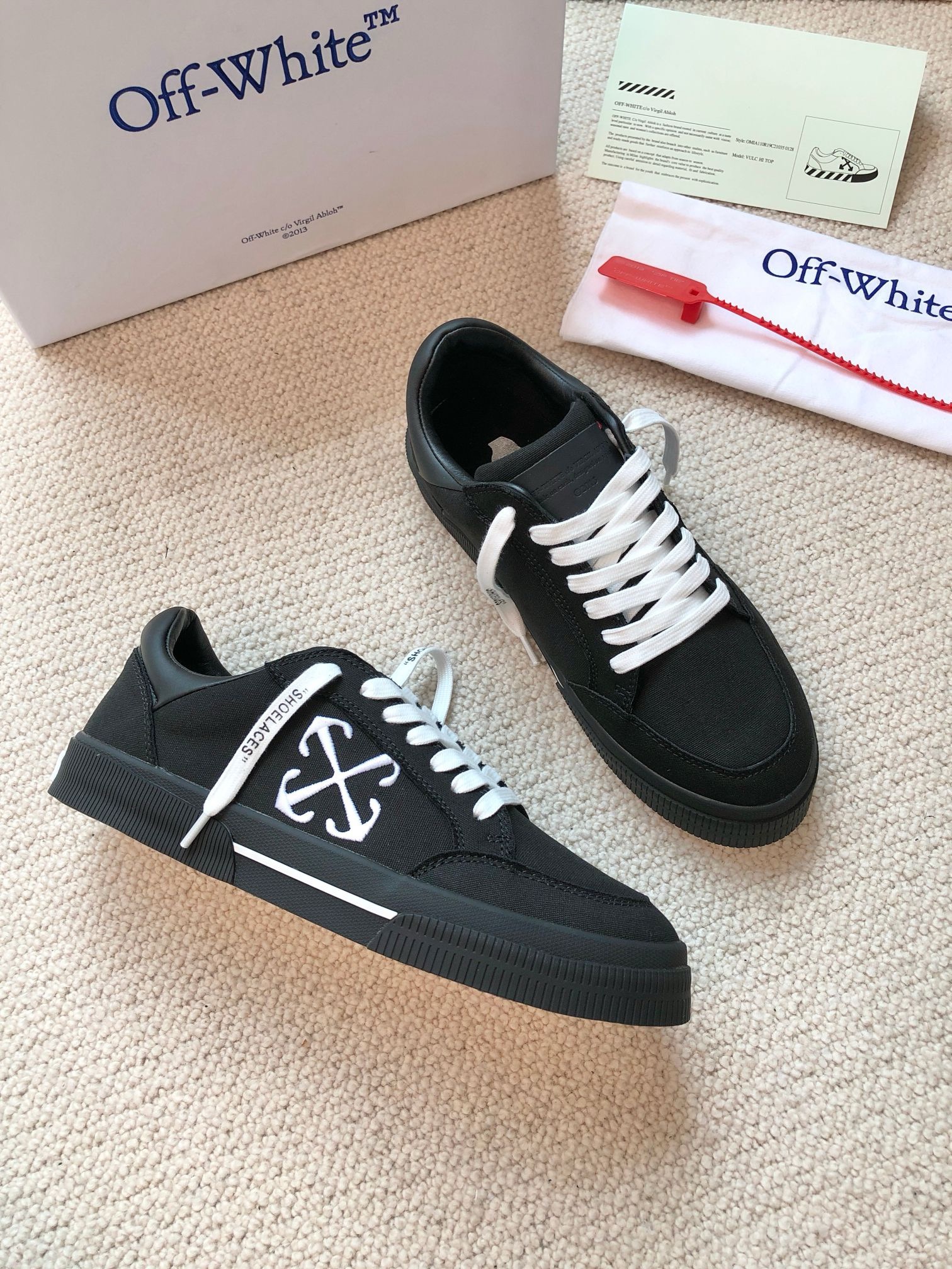 OFF White 2024ss New Low Vulcanized Sneaker Size 36-45