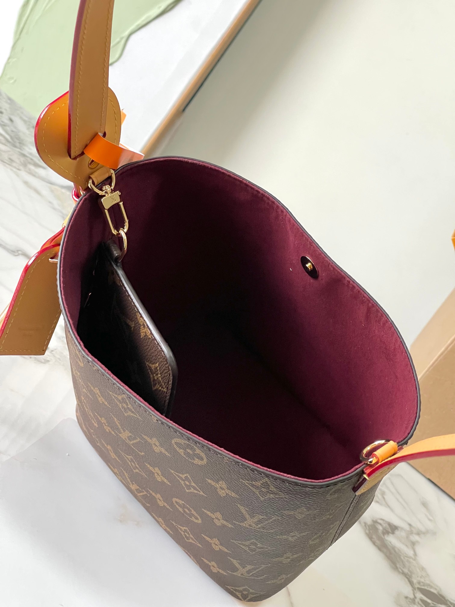 Louis Vuitton M12925 Women Shoulder Bags Size 16*18*12cm