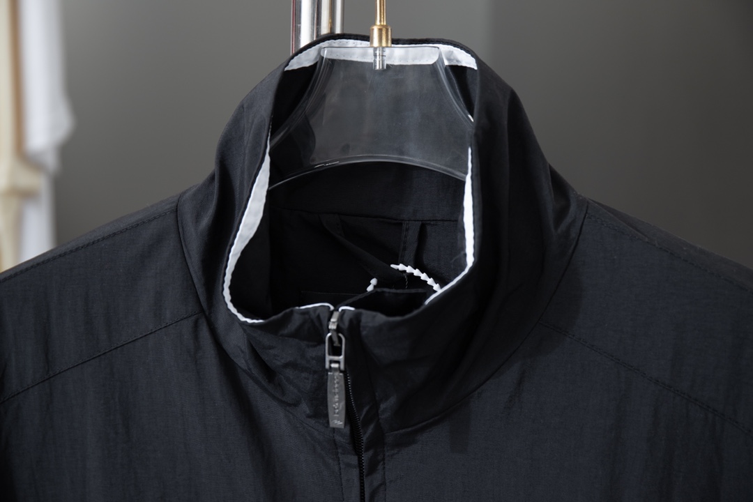 Balenciaga Waterproof jacket Size S-XL