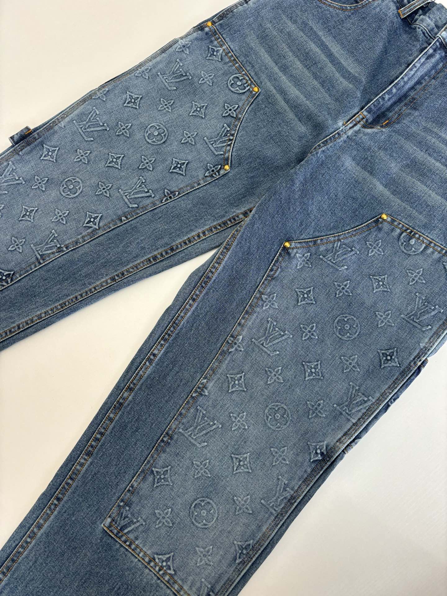 Louis Vuitton Unisex Jeans Size S-XL