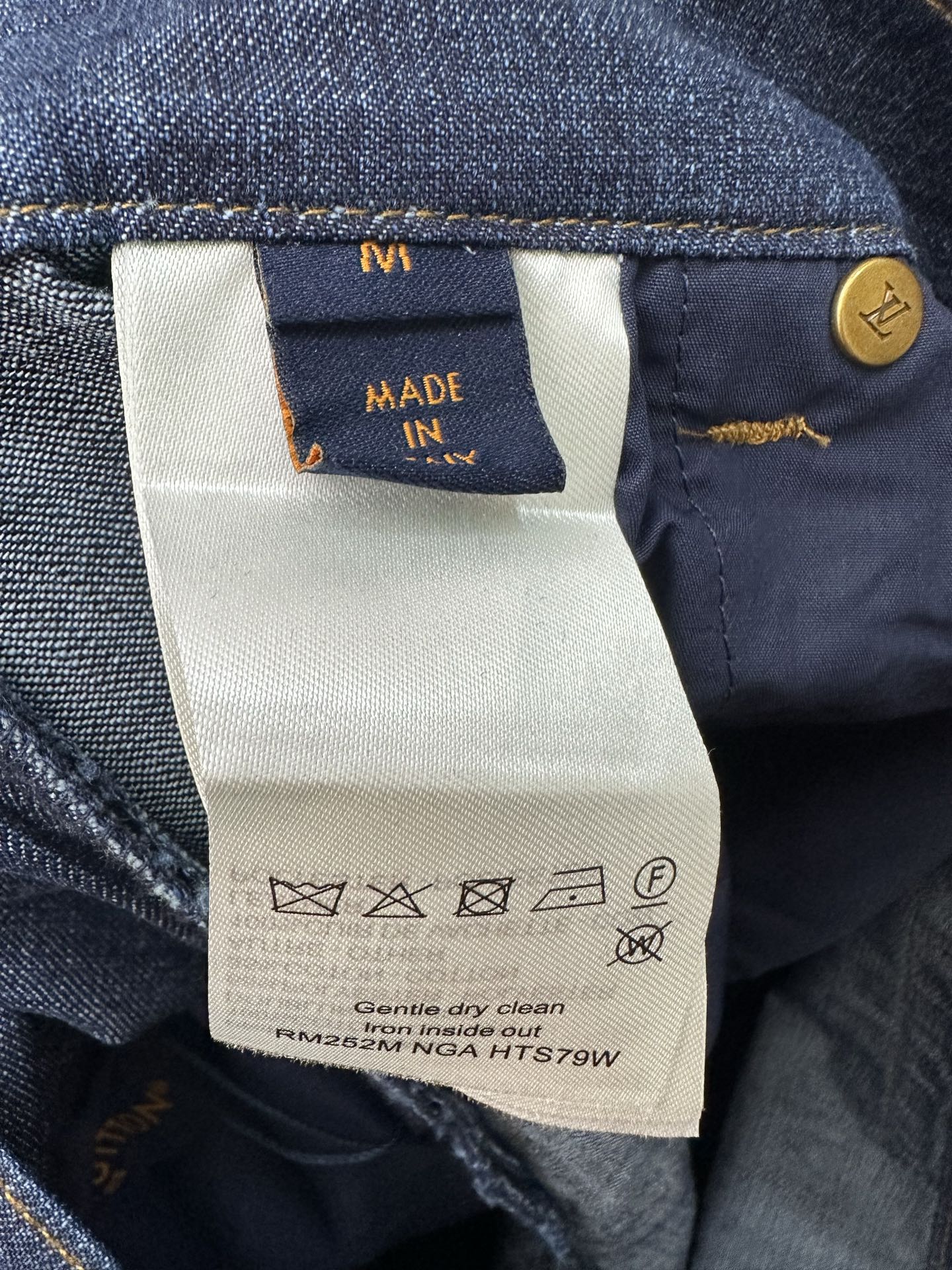 Louis Vuitton Unisex Shorts Size S-XL