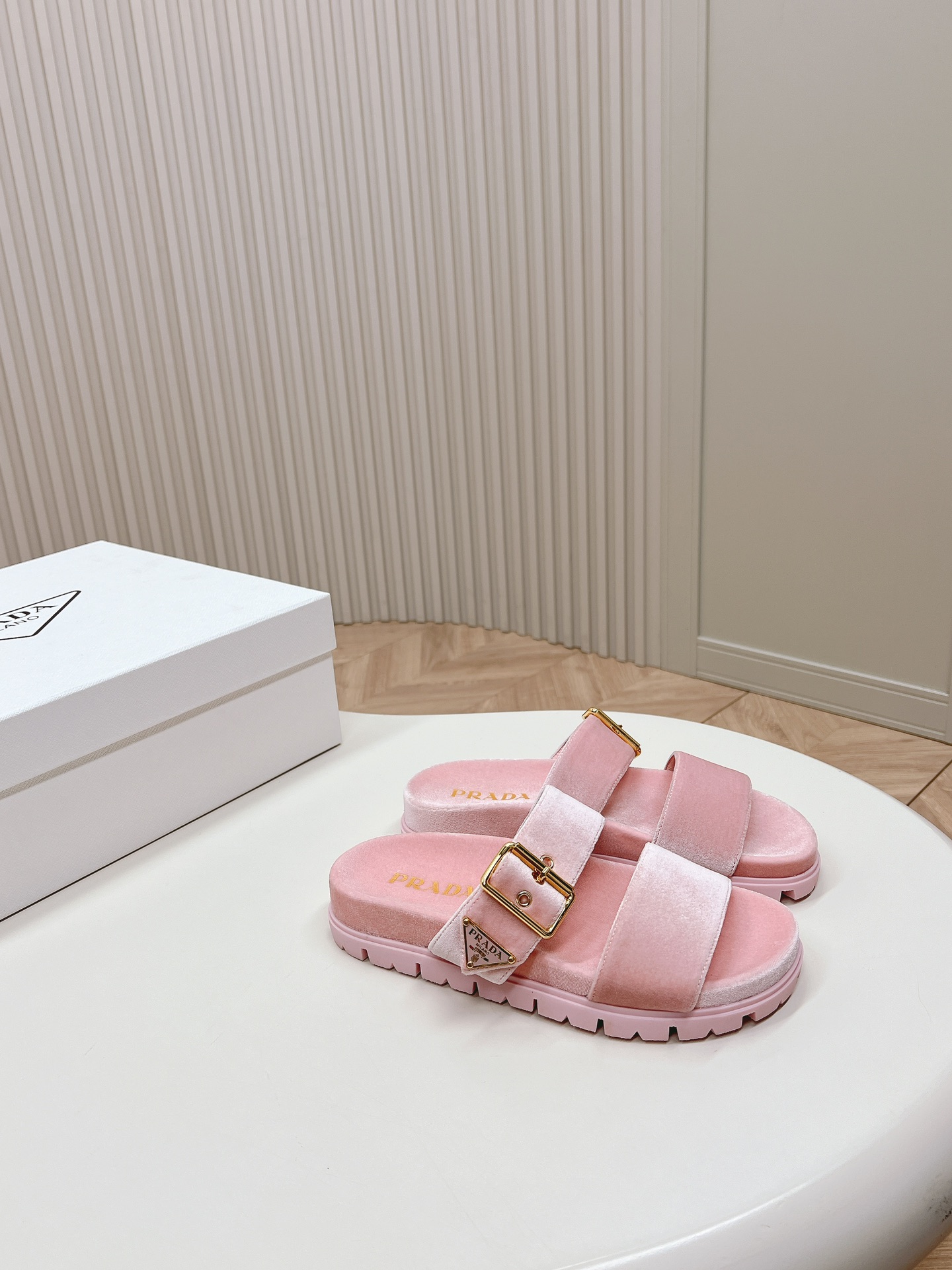 Prada 2024ss Slippers Size 36-40