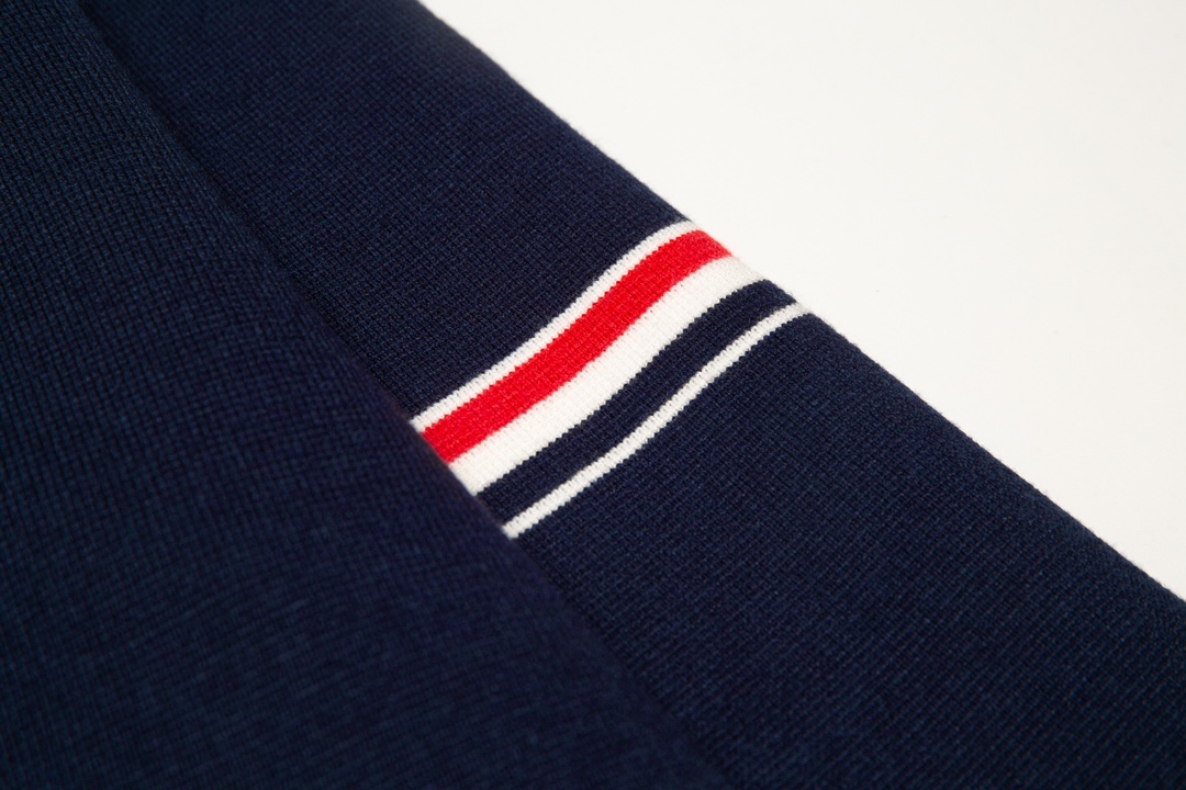 Thom Browne Unisex Sweatshirt Size S-XL