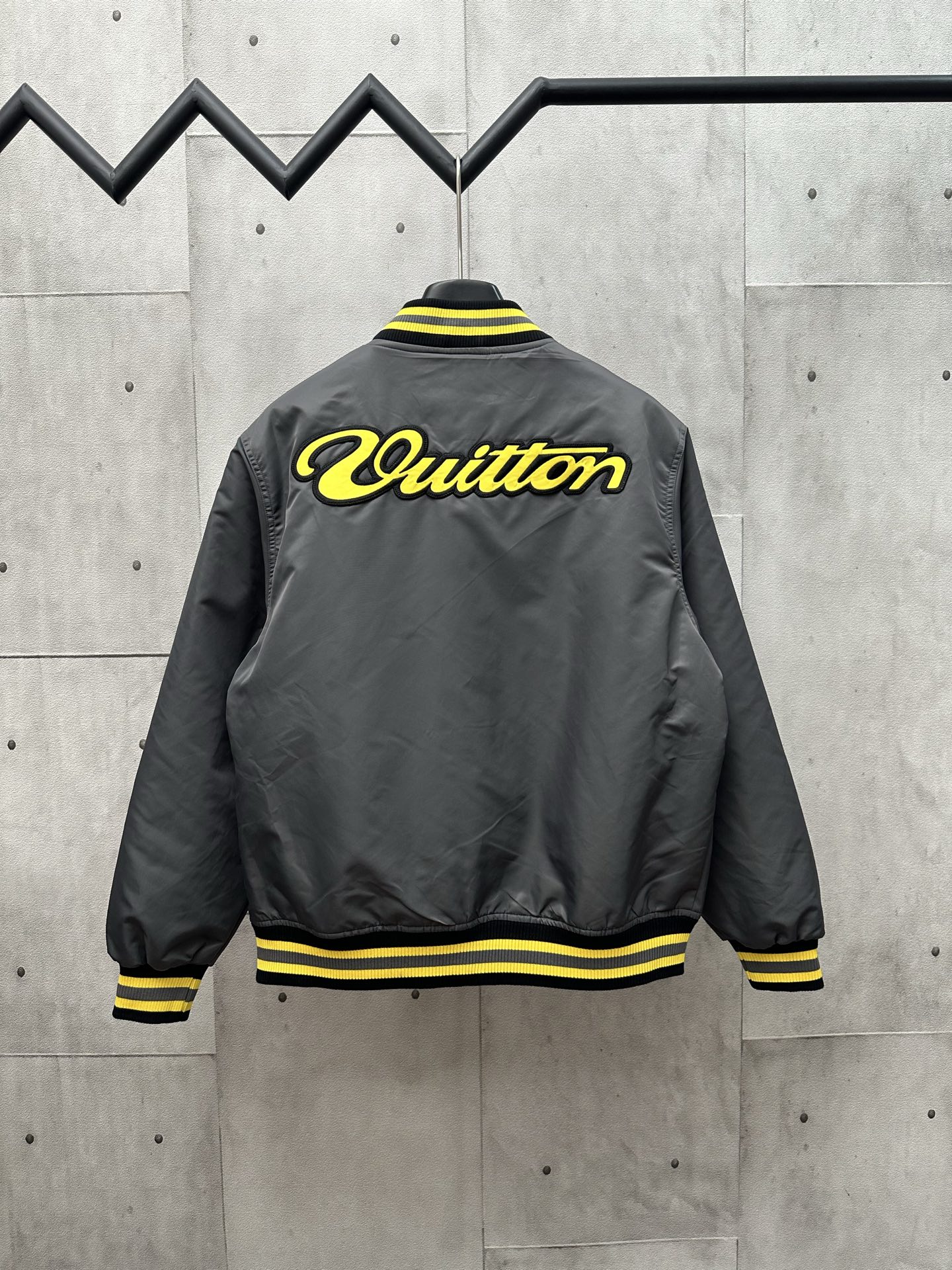 Louis Vuitton Unisex Jacket Size S-XL