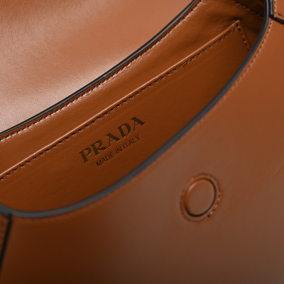 Prada 1BD358 Small Leather Women Shoulder Bags Size 25*15*5.5cm