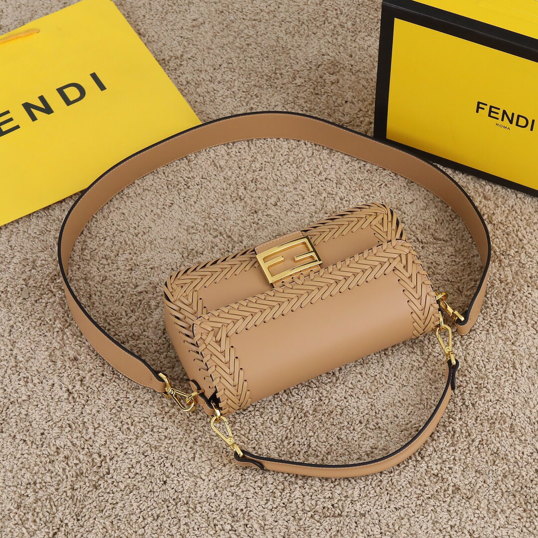 Fendi New Women Shoulder Bags 27*6*15cm