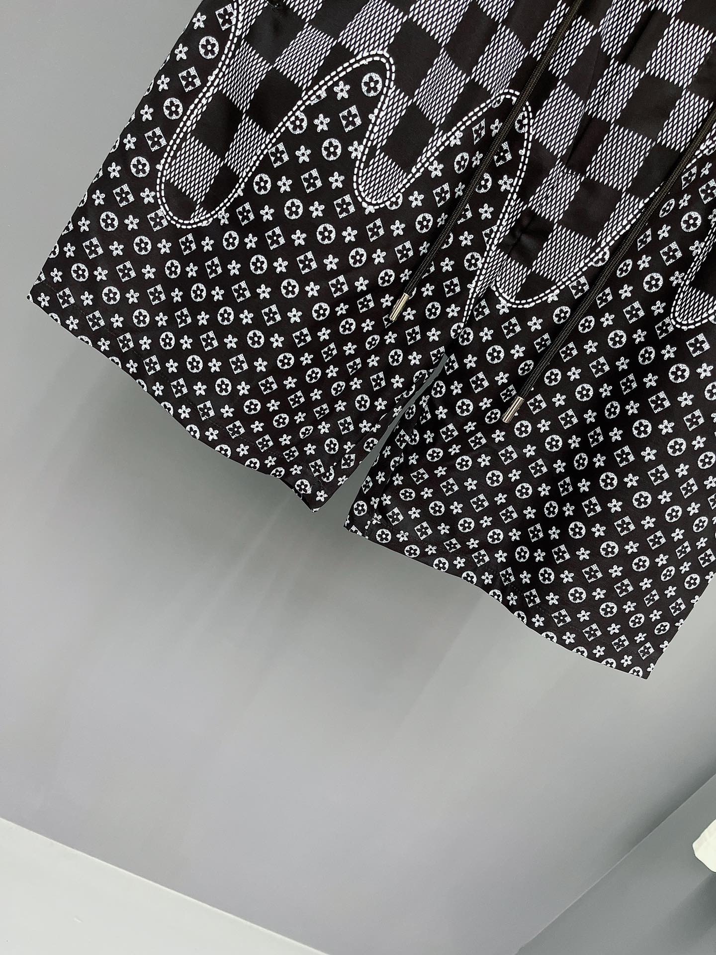 Louis Vuitton Beach Pants Size M-XXXL