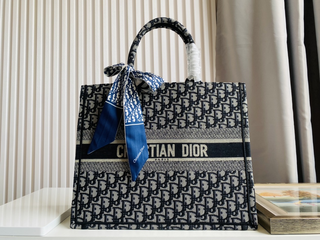 Dior Tote Women Shopping Bags 2-Size