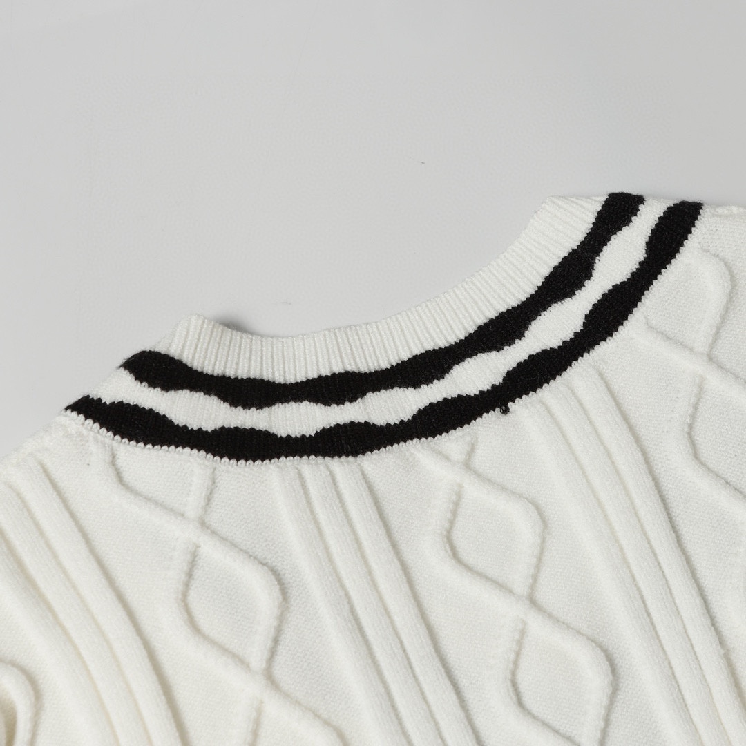 Louis Vuitton Unisex Sweatshirt Size S-XL