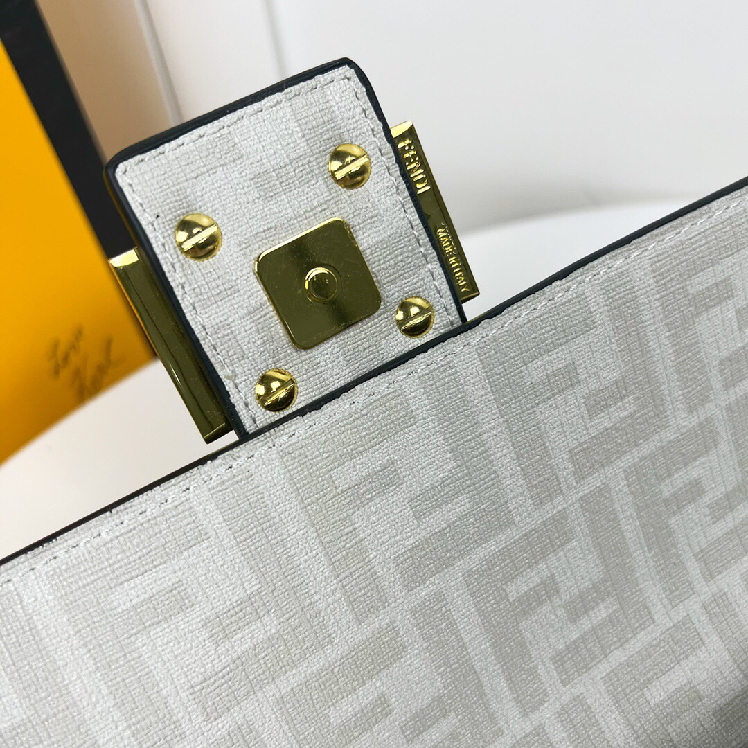 Fendi New Women Shoulder Bags 26*5*15cm