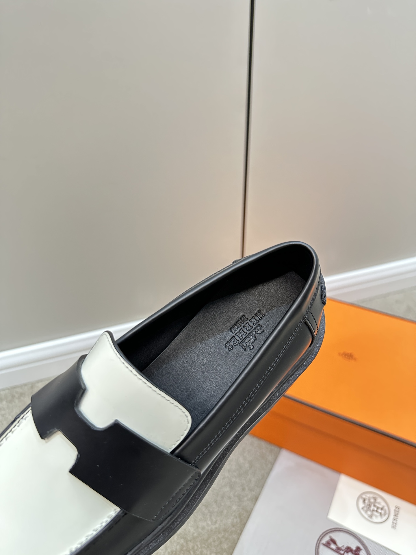 Hermes Women Loafers Size 36-40