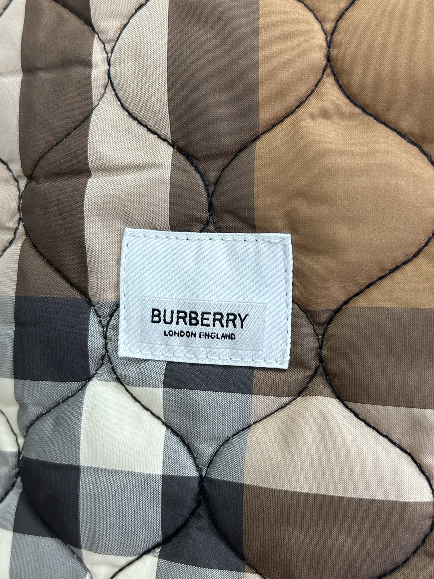 Burberry Unisex Jacket Size M-XXXL