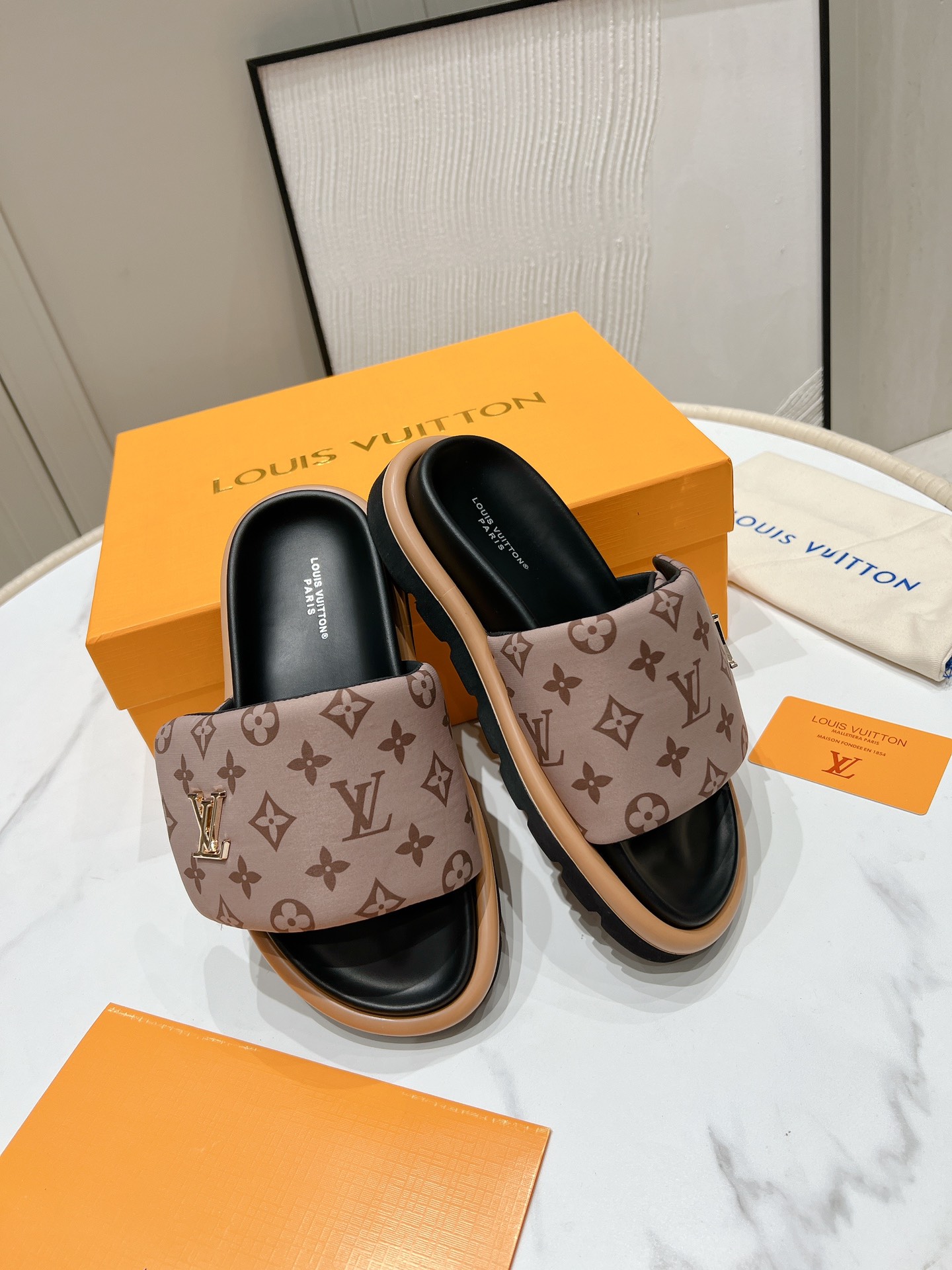 Louis Vuitton Slippers Size 36-45