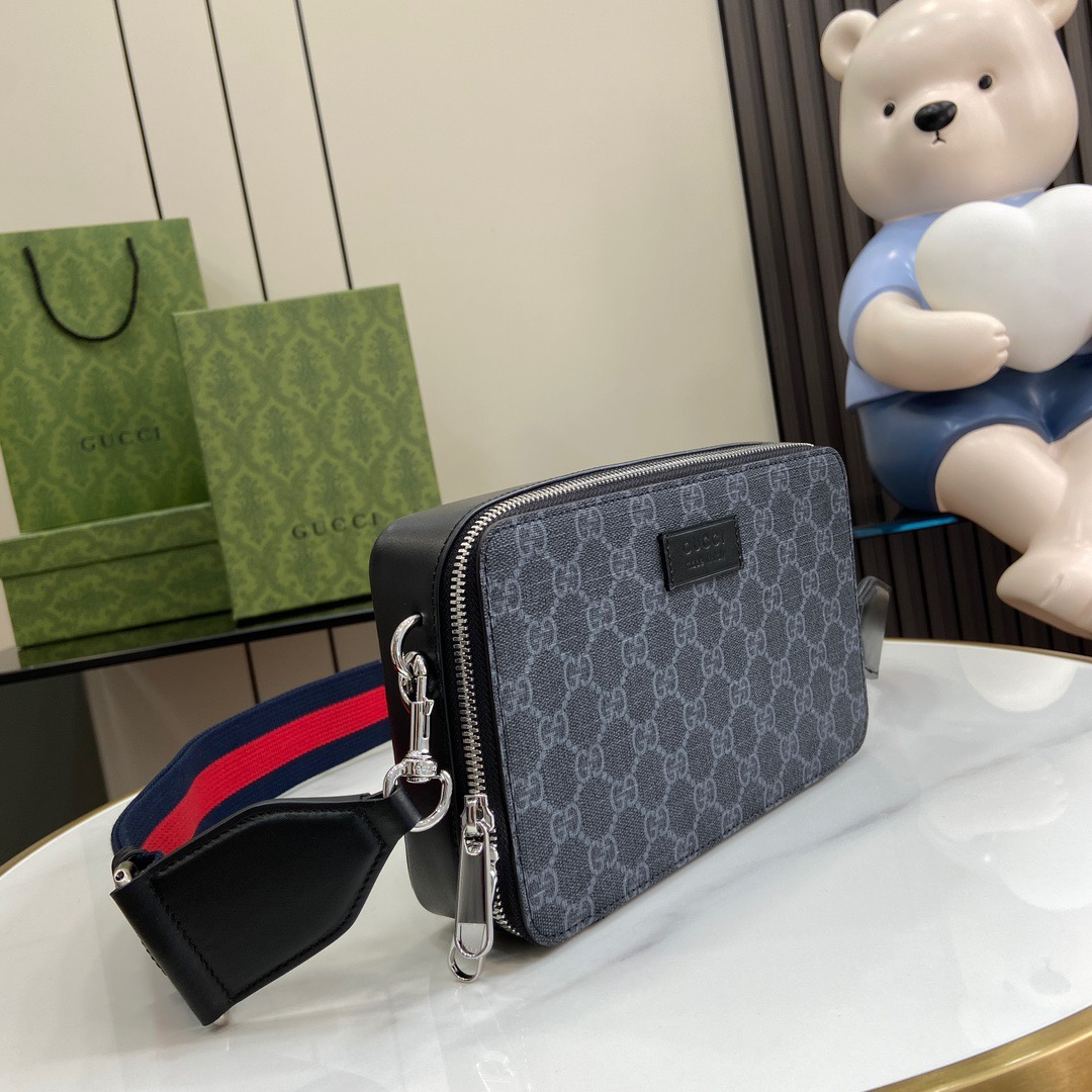 Gucci GG Supreme Mens Shoulder Bags Size 14*22.5*7.5cm