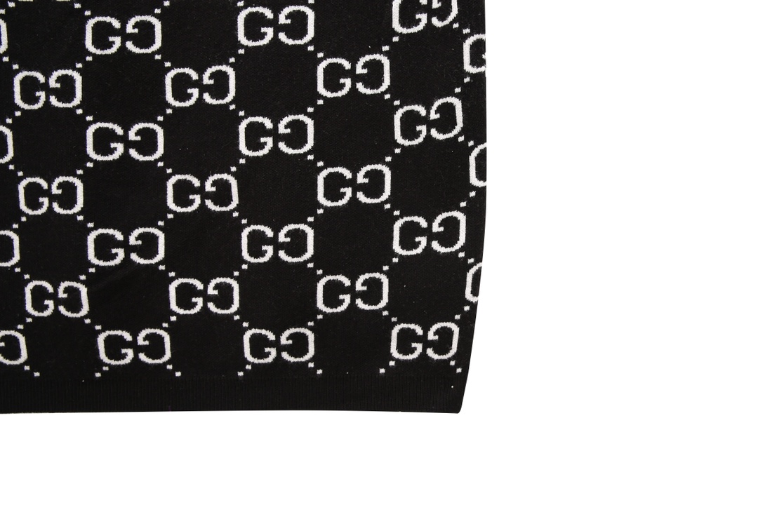 Gucci Unisex Sweatshirt Size S-XL