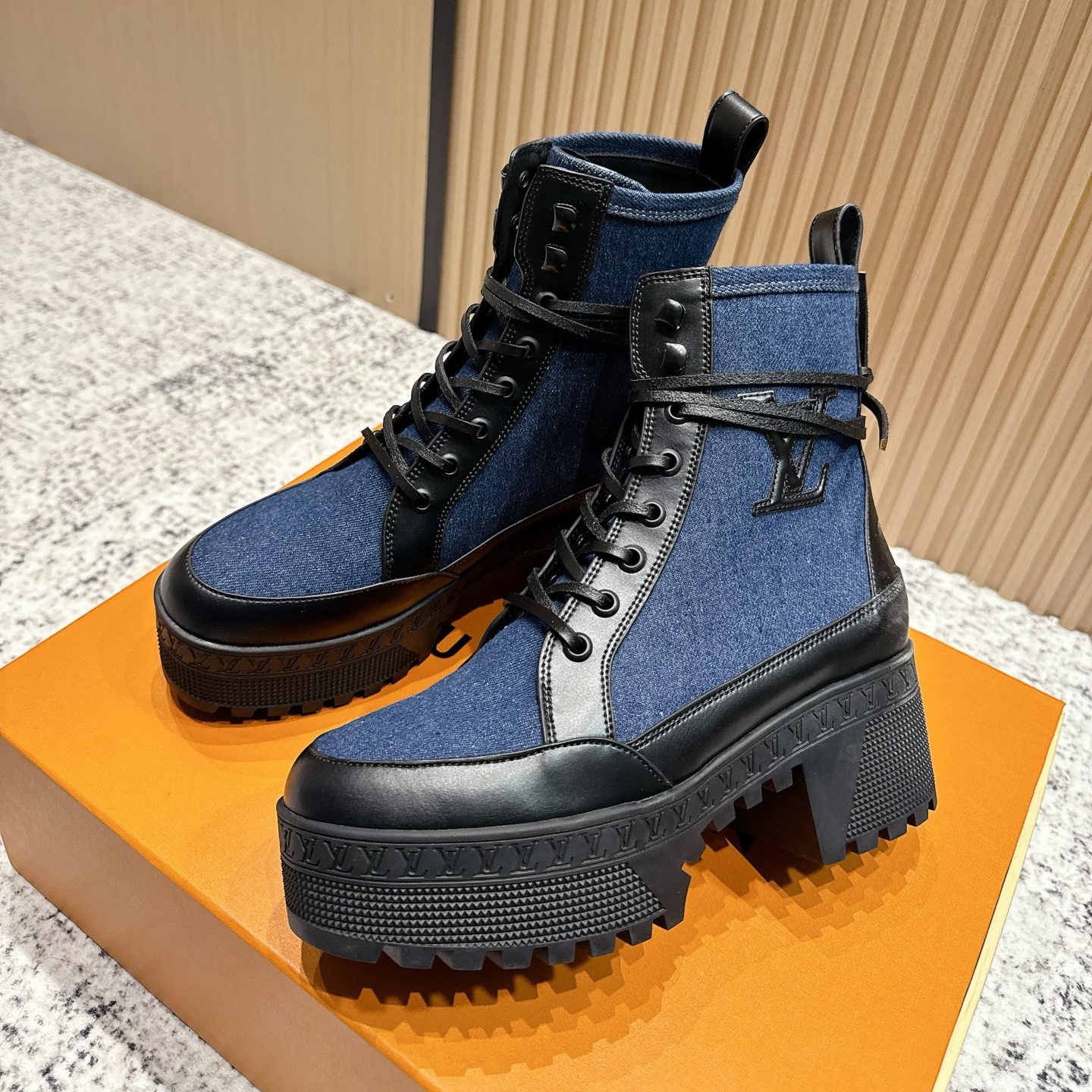 Louis Vuitton Women Boots Size 35-41