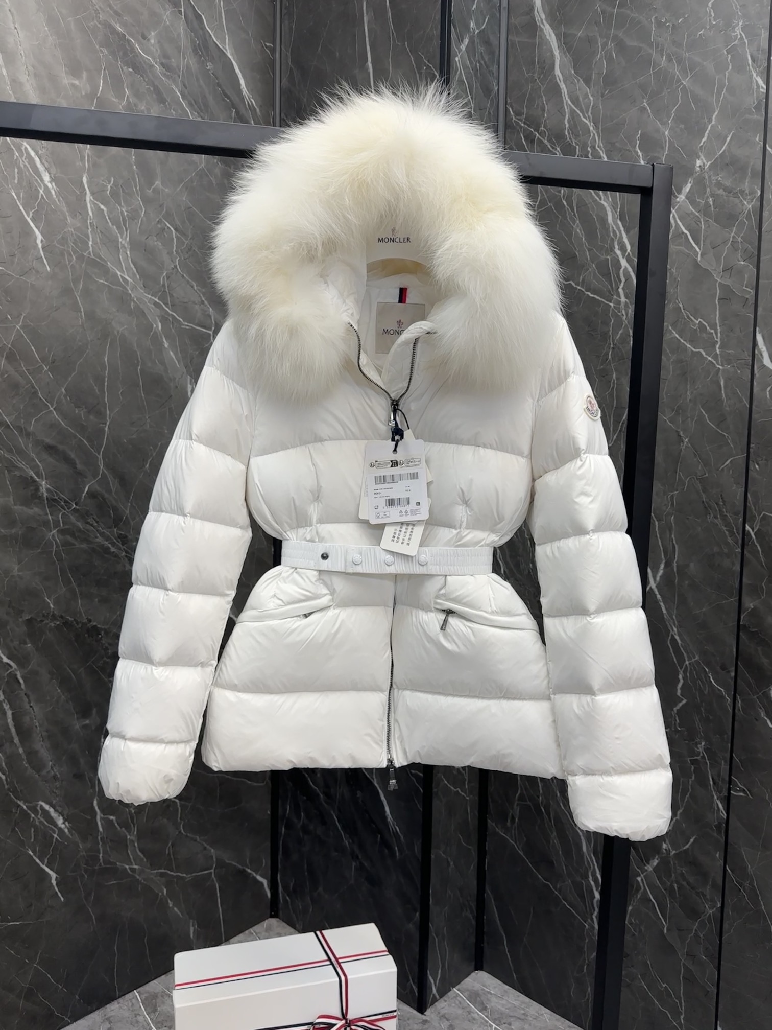 Moncler Boed Women Down Jacket Size S-XL
