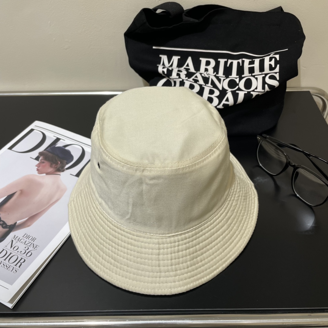 Dior Fisherman's Hat