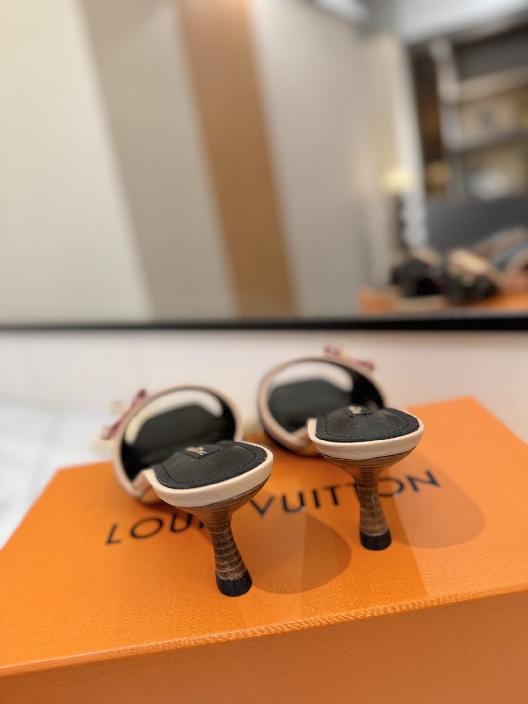 Louis Vuitton LV Archlight Pumps Size 36-41