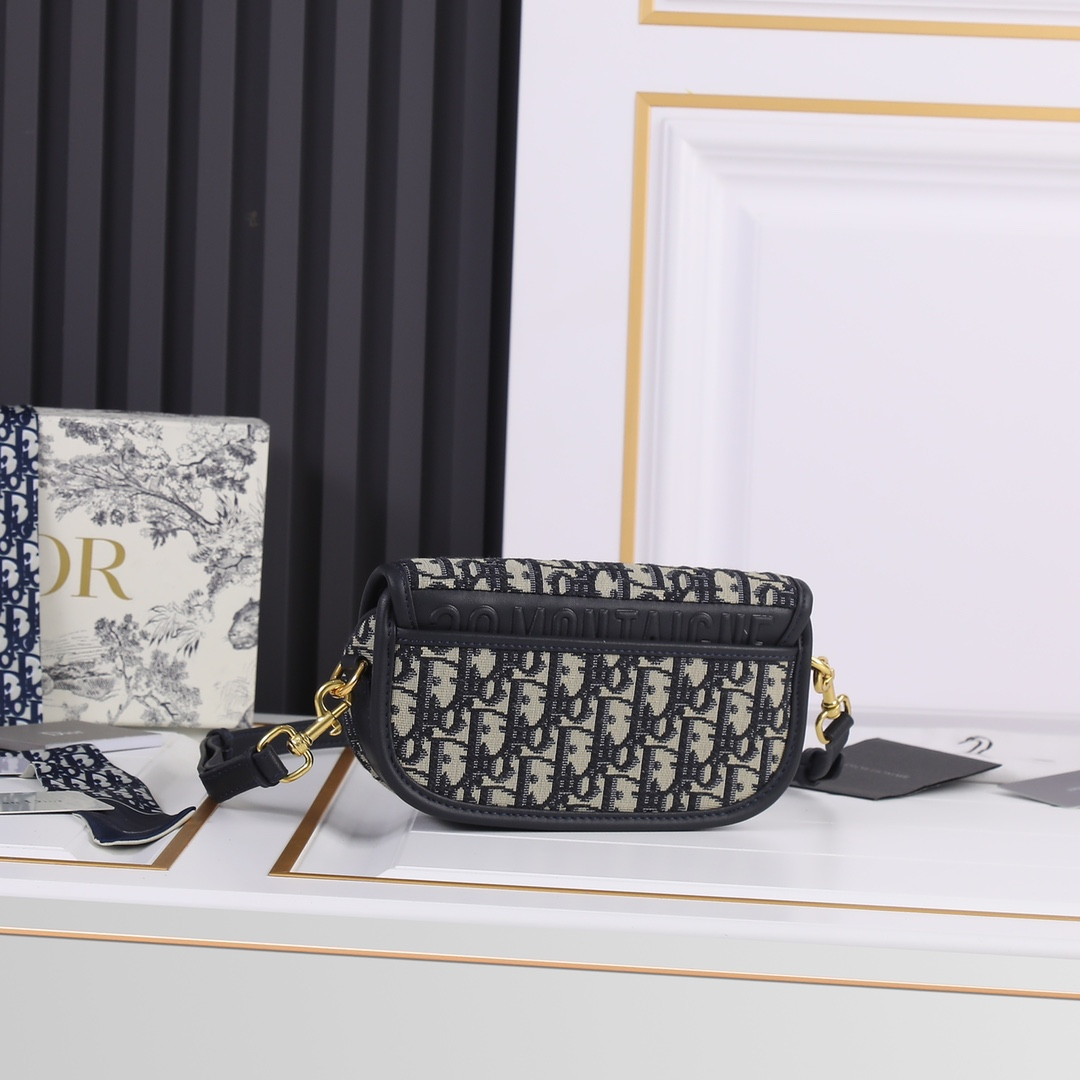 Dior Bobby East-West Women Shoulder Bags Size 21*12*5.5cm