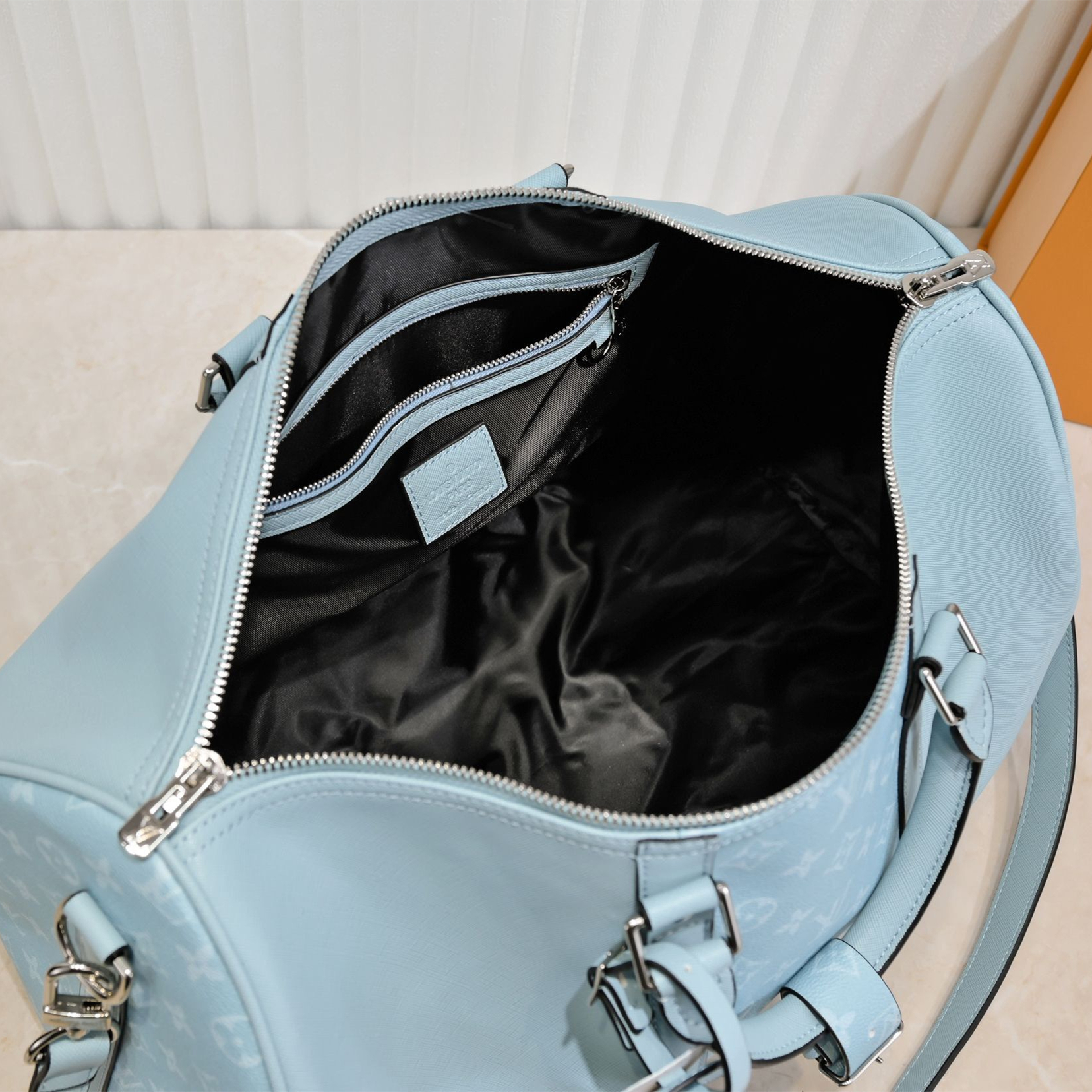 Louis Vuitton Keepall Travel Bags Size 45*27*20cm