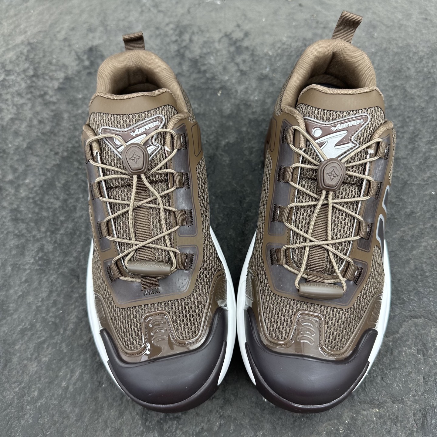 Louis Vuitton LV Runner Tatic Sneaker Size 38-46