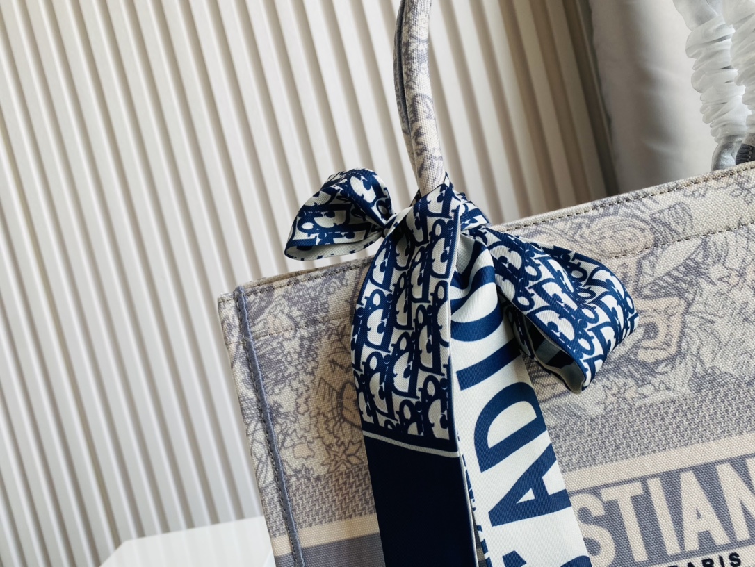 Dior Tote Women Shopping Bags 2-Size