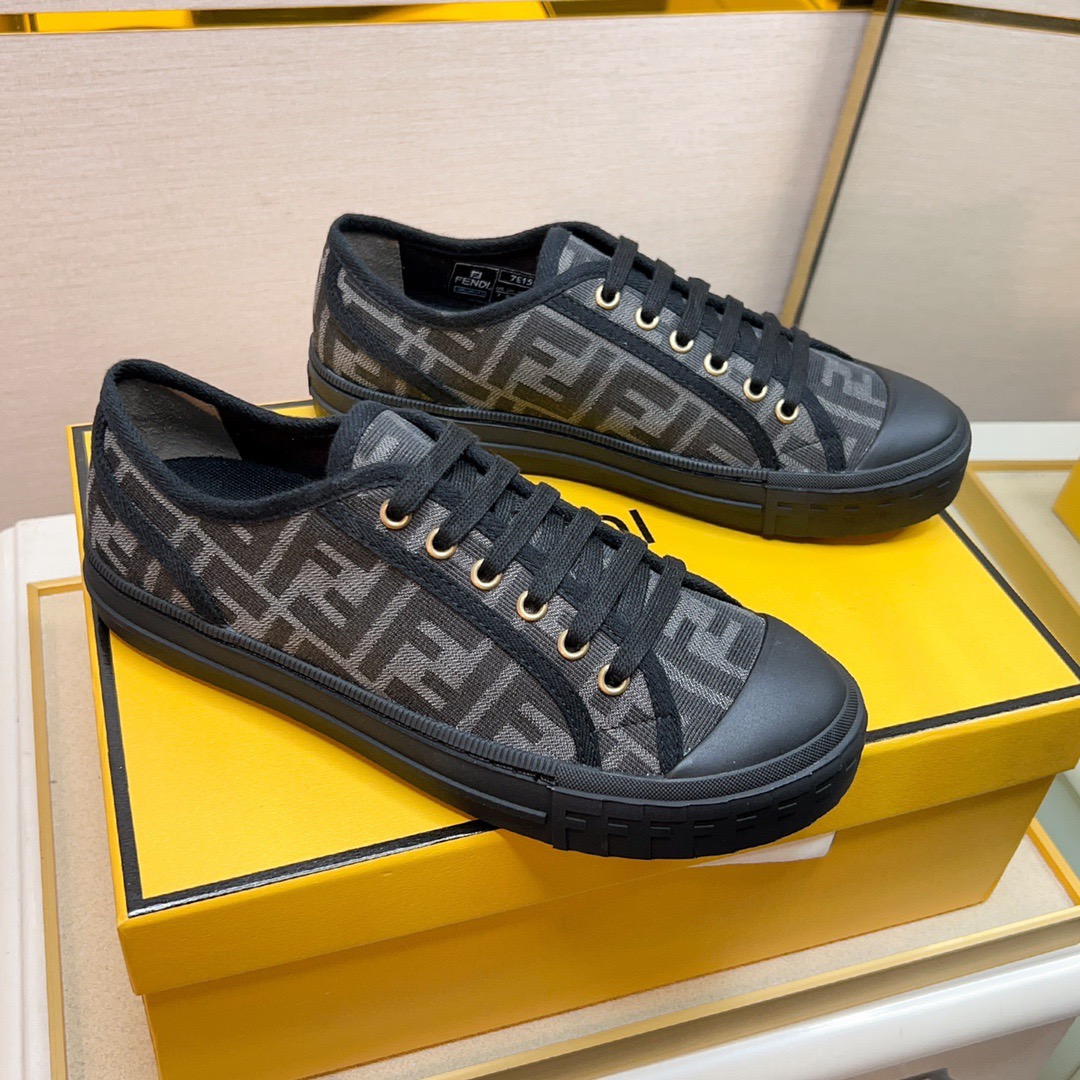 Fendi Domino Low Top Sneaker Size 35-46  4-Color