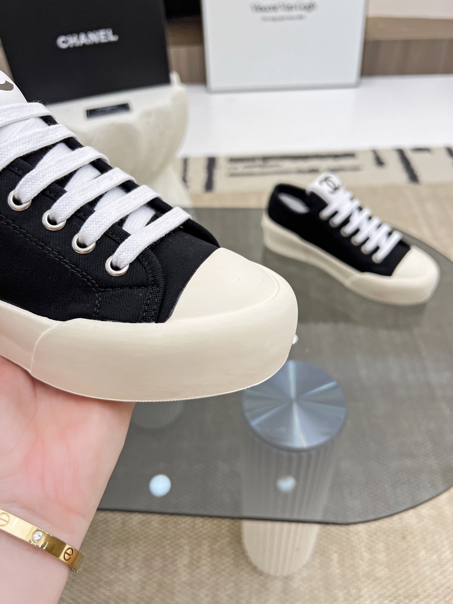 Chanel 2024ss coco Sneaker Size 36-41