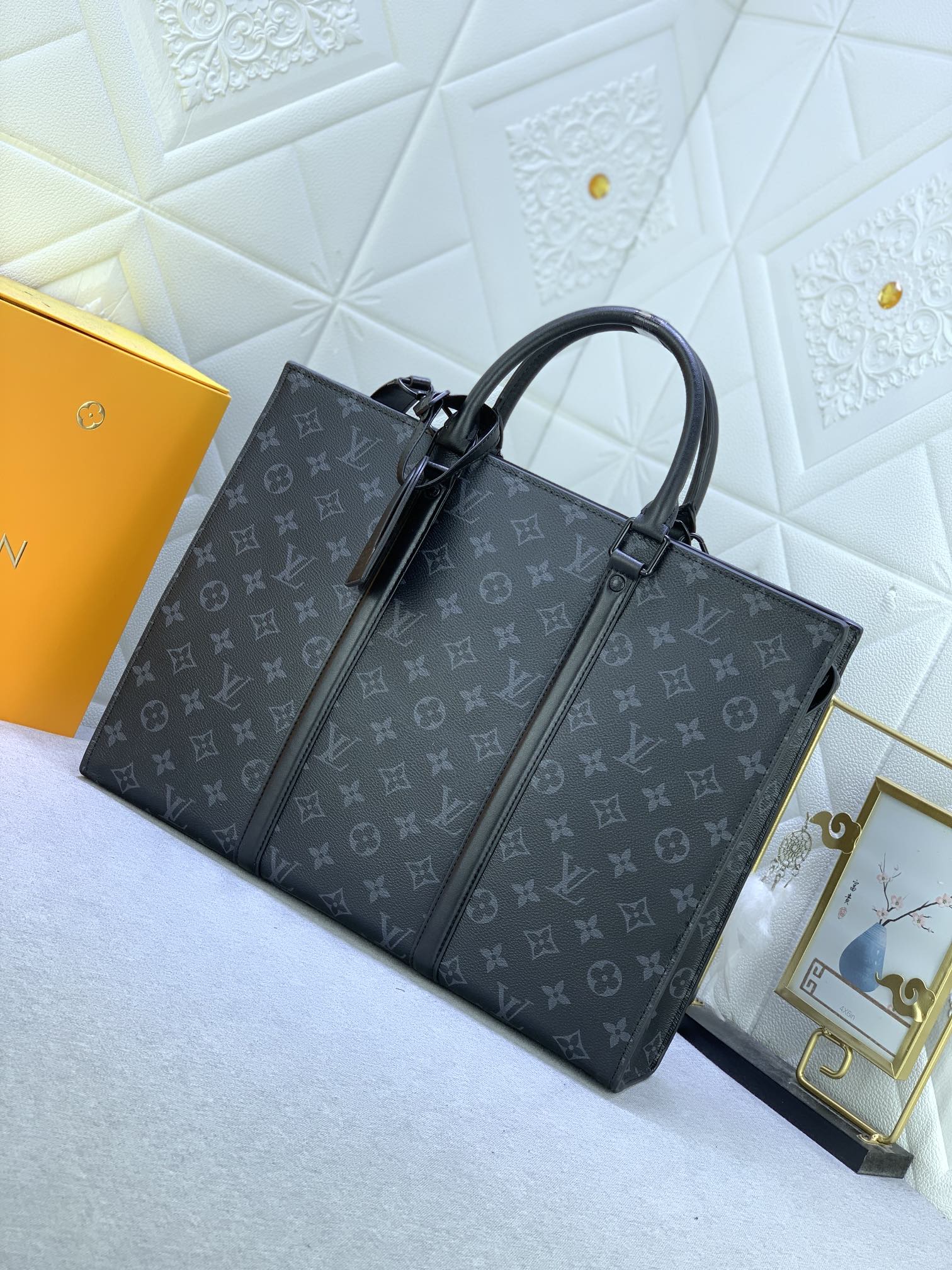 Louis Vuitton M45265 Sac Plat Horizontal Zippé Handtasche, 31 × 39 × 8 cm
