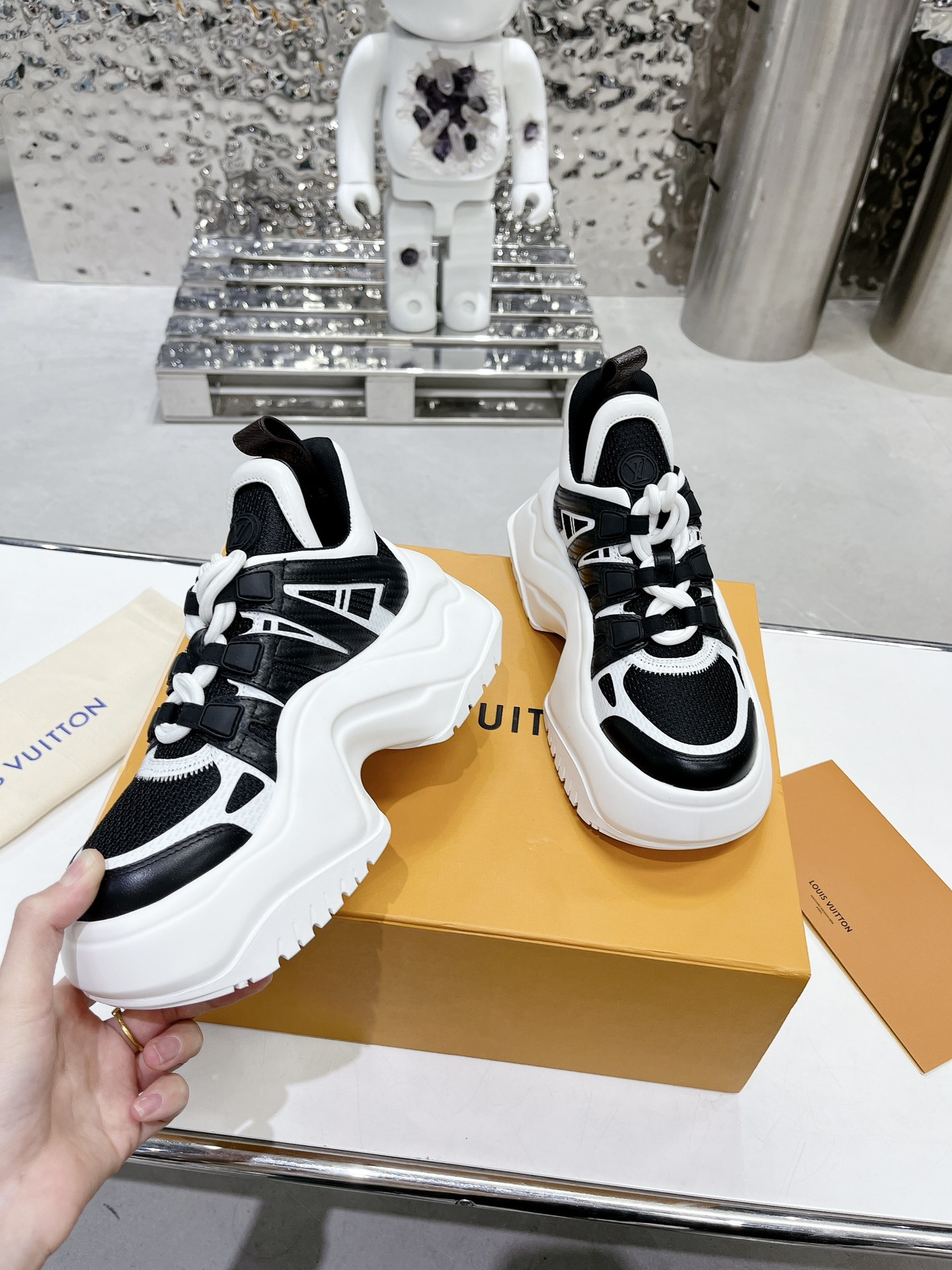 Louis Vuitton Cruise23 Archlight 2.0 Sneaker Size 36-41