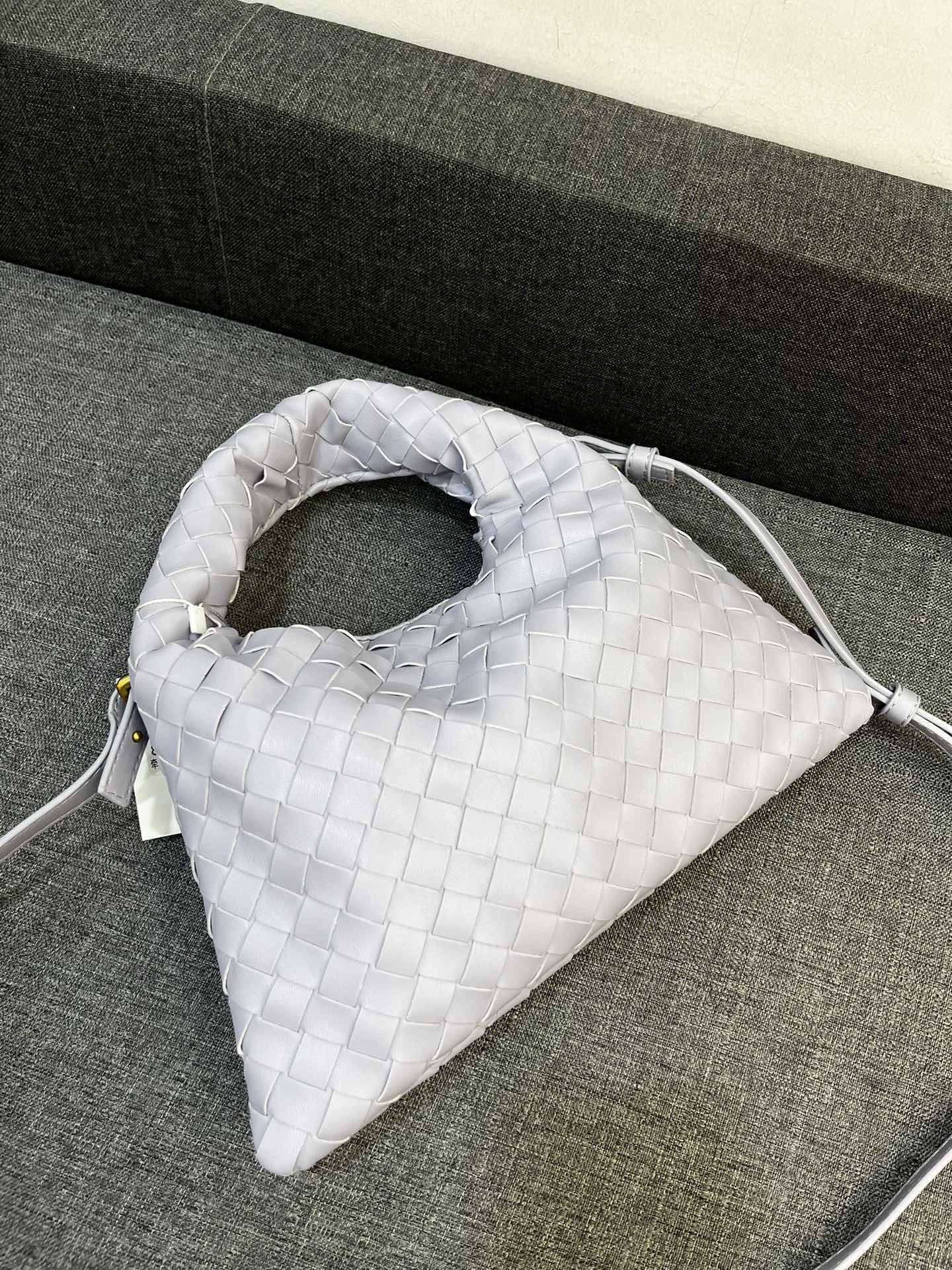 Bottega Veneta HO Women Shoulder Bags 28*17cm