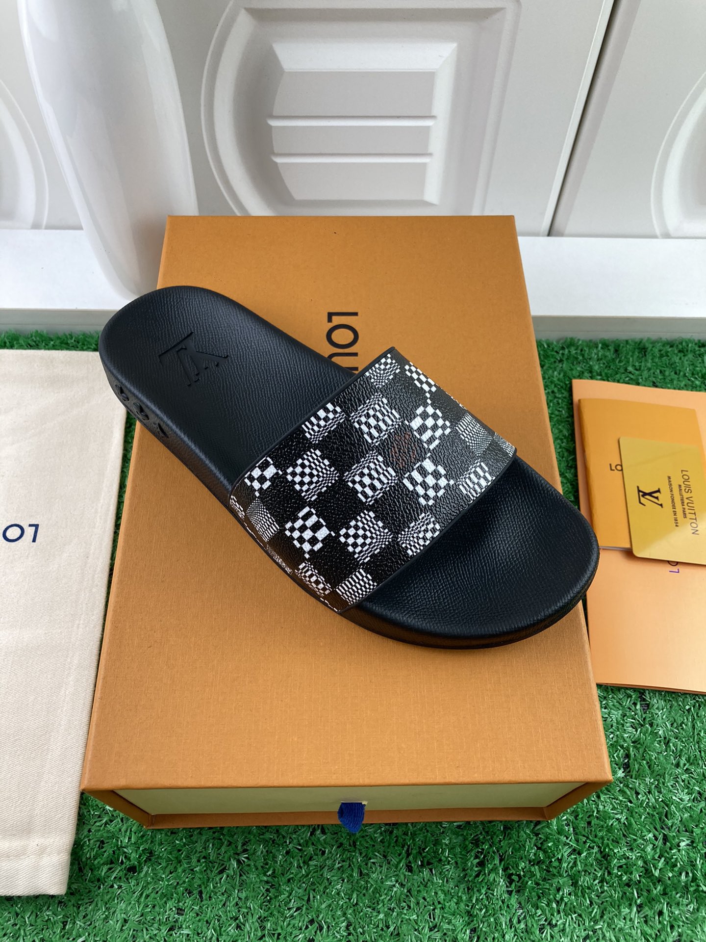 Louis Vuitton 2024ss Candy Series Slippers Size 36-45