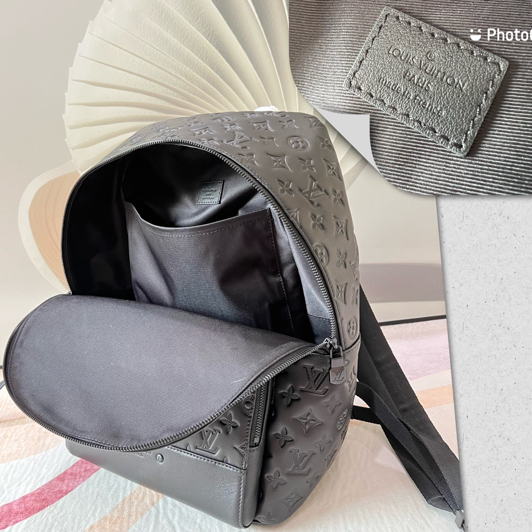 Louis Vuitton M46109 Racer Backpack Size 41*33*18cm