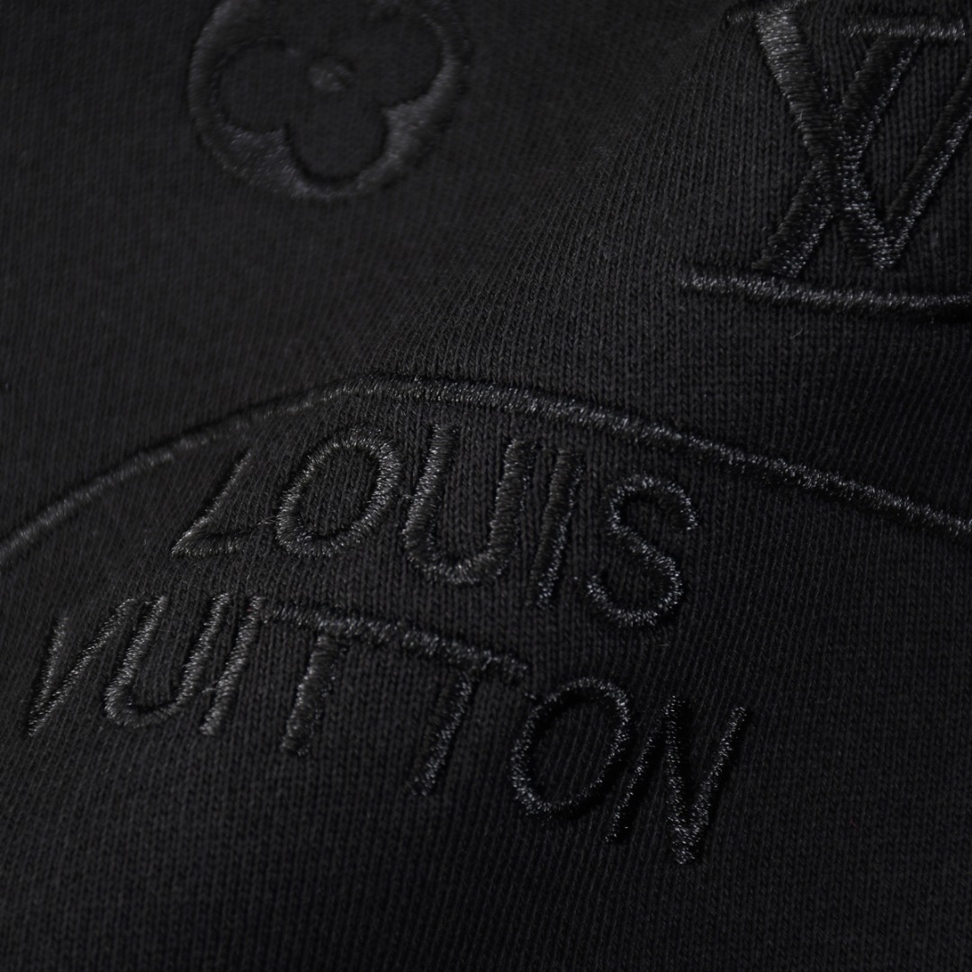 Louis Vuitton Unisex Sweatshirt Size S-XL