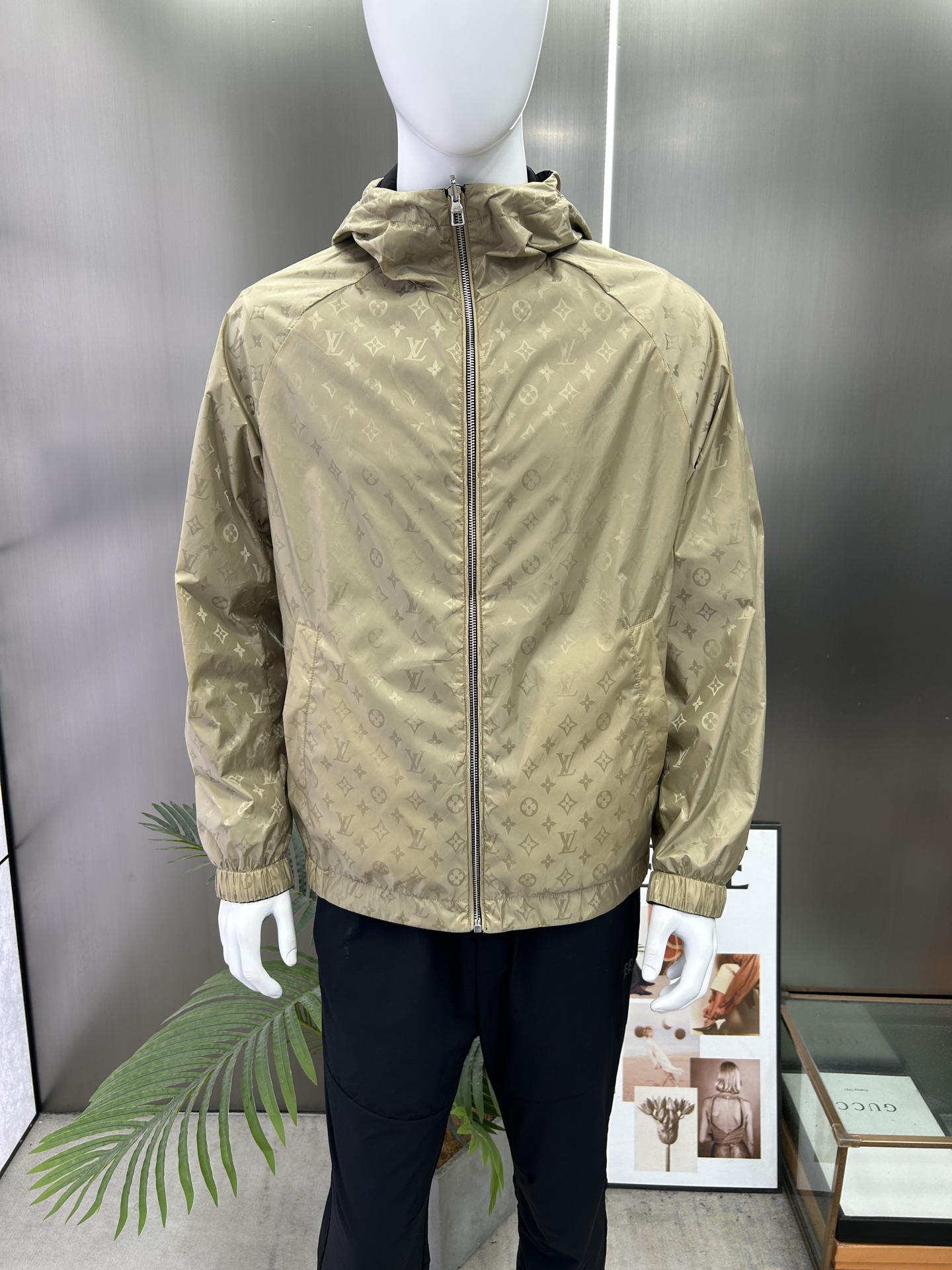 Louis Vuitton Unisex Jacket Size M-XXXL