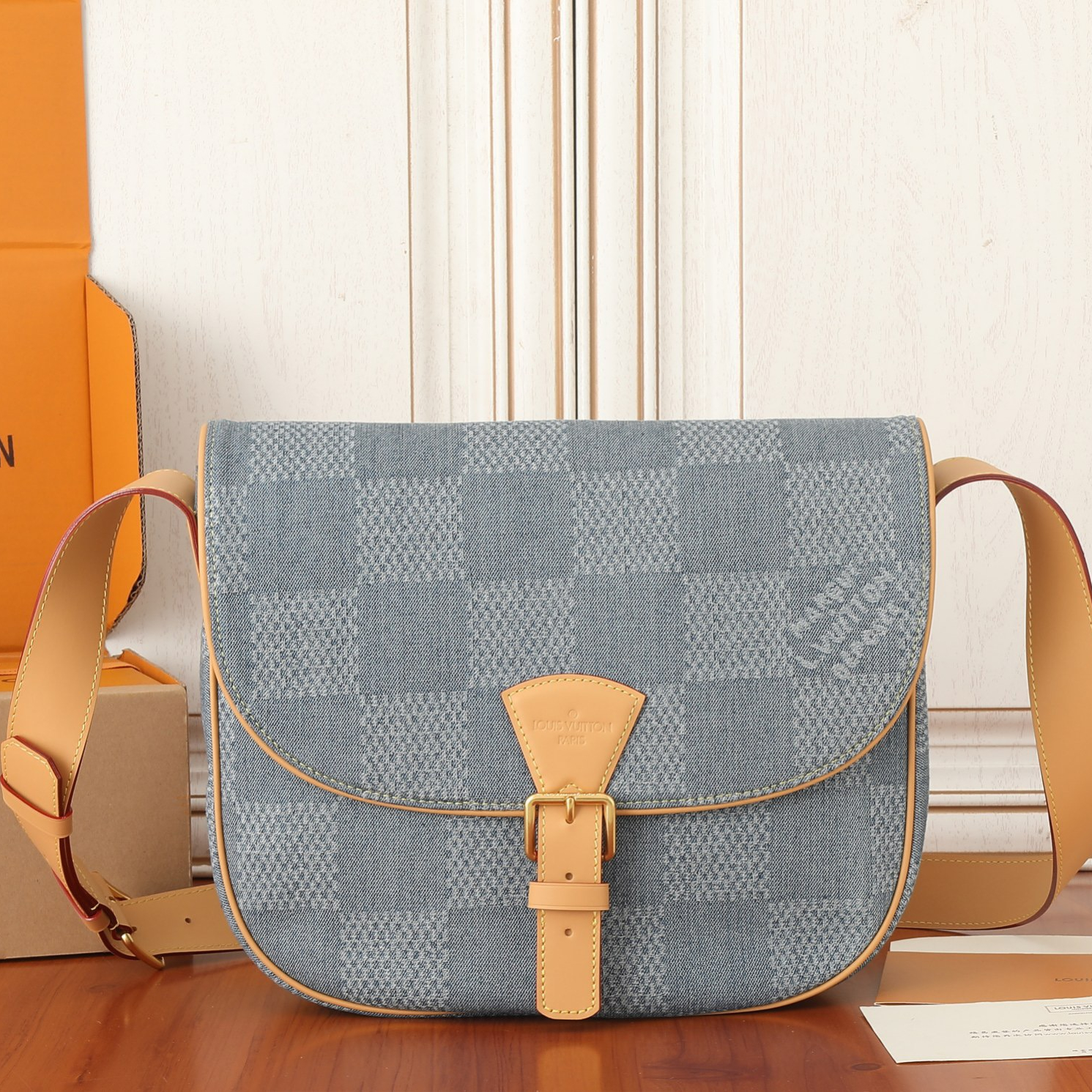 Louis Vuitton N40743 Montsouris Messenger MM Mens Shoulder Bags Size 35*29*12cm