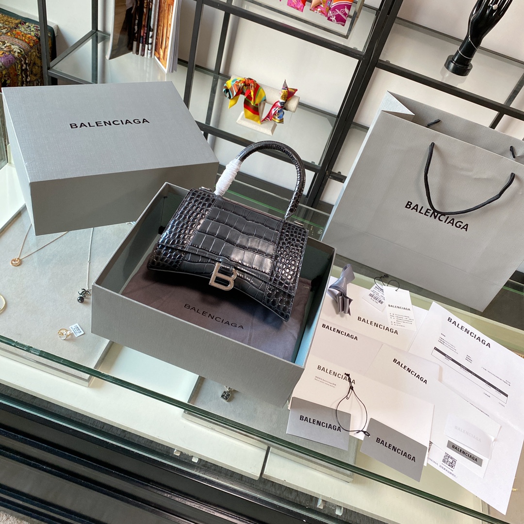 Balenciaga Women Shoulder Bags Handbags 2-Size